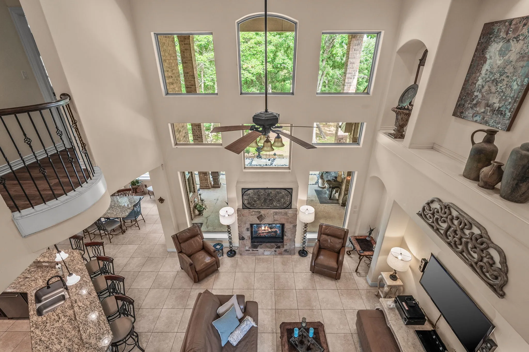 Single Family Residence For Sale in Grayson County , 700 Coffee Circle, Pottsboro, Texas 75076, 4 Bedroom, 4 Bathroom, 3 Garage spaces, 3,374 Sqft, built in 2007, mls#21378020, Real Estate Agent in Pottsboro, Homes For Sale in Grayson county, Homes For Sale in Pottsboro, Realtor in Pottsboro Texas, Real Estate Brokerage Independent Realty Texas, Luminita Cordes Realtor