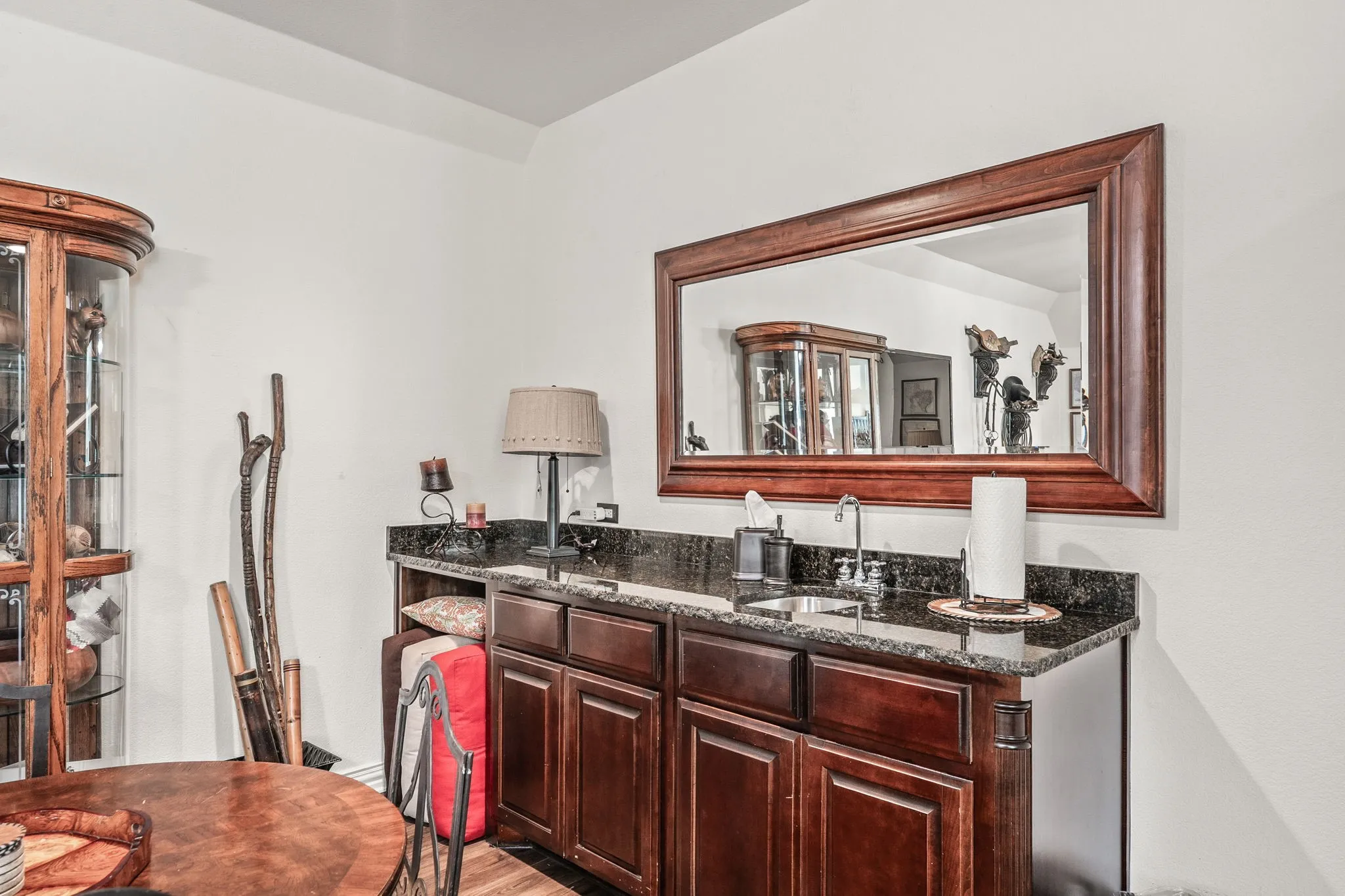 Single Family Residence For Sale in Grayson County , 700 Coffee Circle, Pottsboro, Texas 75076, 4 Bedroom, 4 Bathroom, 3 Garage spaces, 3,374 Sqft, built in 2007, mls#21378020, Real Estate Agent in Pottsboro, Homes For Sale in Grayson county, Homes For Sale in Pottsboro, Realtor in Pottsboro Texas, Real Estate Brokerage Independent Realty Texas, Luminita Cordes Realtor