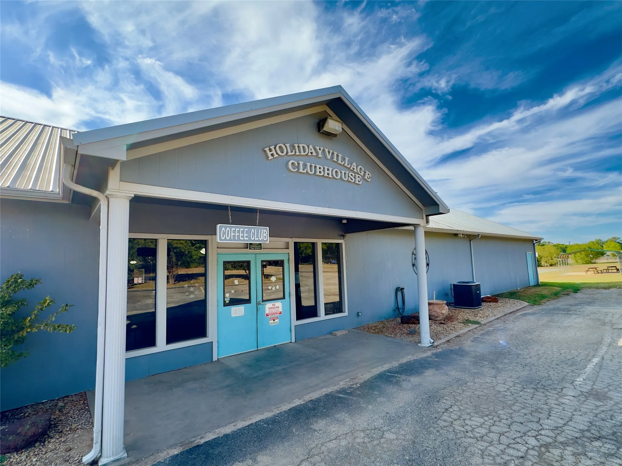 Clubhouse Entry
