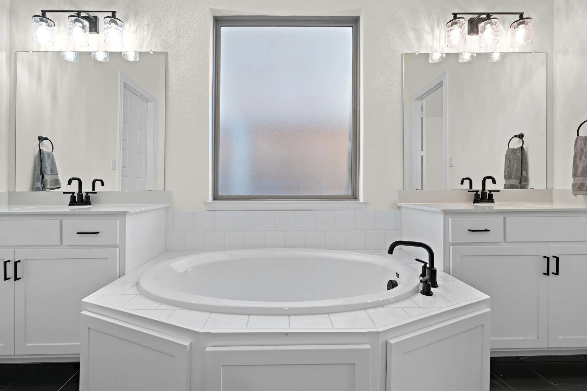 Single Family Residence For Sale in Denton County , 803 Placid Way, Argyle, Texas 76226, 4 Bedroom, 3 Bathroom, 3 Garage spaces, 3,174 Sqft, built in 2022, mls#21381331, Real Estate Agent in Argyle, Homes For Sale in Denton county, Homes For Sale in Argyle, Realtor in Argyle Texas, Real Estate Brokerage Independent Realty Texas, Luminita Cordes Realtor