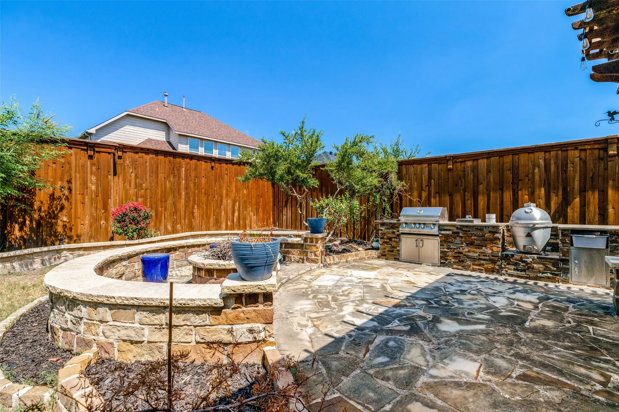 Single Family Residence For Sale in Collin County , 9564 Lance Drive, Frisco, Texas 75035, 3 Bedroom, 2 Bathroom, 2 Garage spaces, 2,405 Sqft, built in 2011, mls#21381337, Real Estate Agent in Frisco, Homes For Sale in Collin county, Homes For Sale in Frisco, Realtor in Frisco Texas, Real Estate Brokerage Independent Realty Texas, Luminita Cordes Realtor