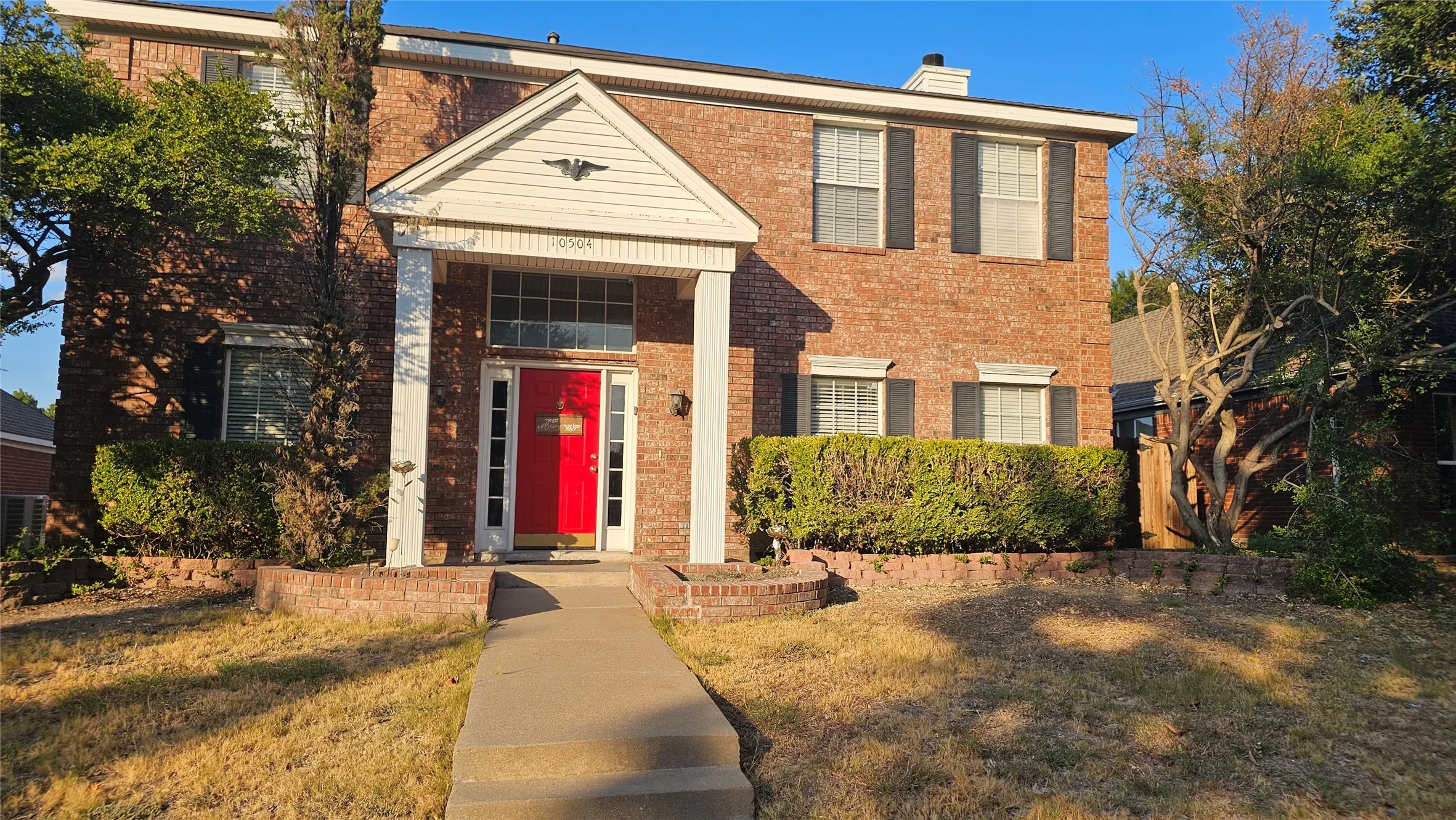 Single Family Residence For Rent in Collin County , 10504 Preston Vineyard Drive, Frisco, Texas 75035, 4 Bedroom, 3 Bathroom, 2 Garage spaces, 2,069 Sqft, built in 1992, mls#21381380, Real Estate Agent in Frisco, Homes For Rent in Collin county, Homes For Rent in Frisco, Realtor in Frisco Texas, Real Estate Brokerage Independent Realty Texas, Luminita Cordes Realtor