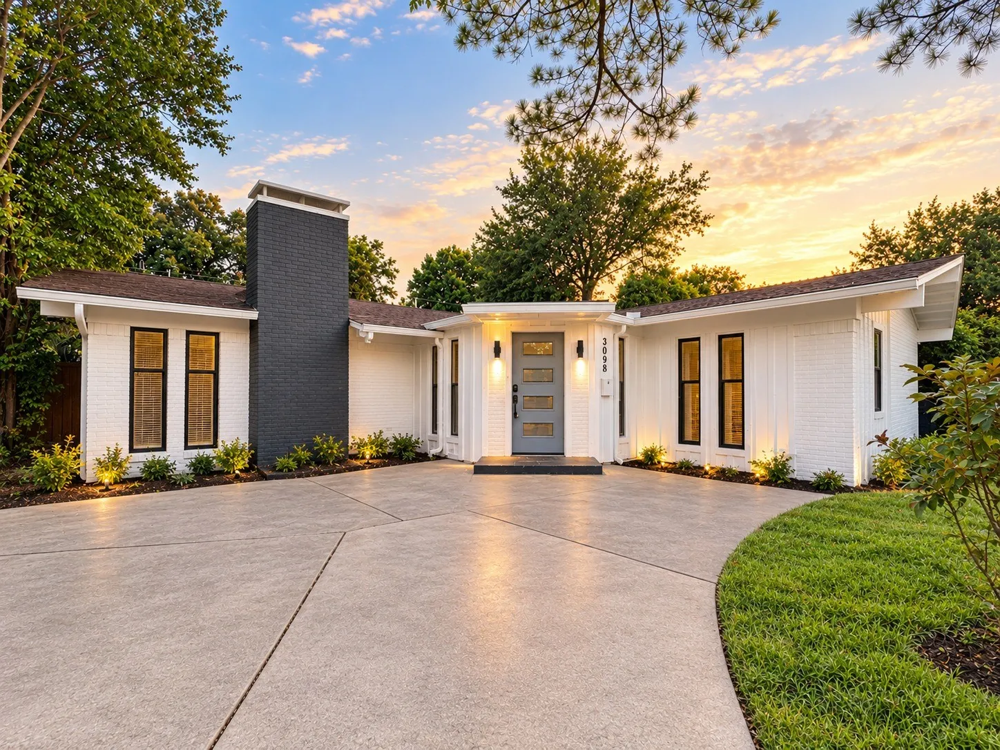 Single Family Residence For Sale in Dallas County , 3038 Talisman Drive, Dallas, Texas 75229, 3 Bedroom, 2 Bathroom, Garage spaces, 2,088 Sqft, built in 1959, mls#21378694, Real Estate Agent in Dallas, Homes For Sale in Dallas county, Homes For Sale in Dallas, Realtor in Dallas Texas, Real Estate Brokerage Independent Realty Texas, Luminita Cordes Realtor