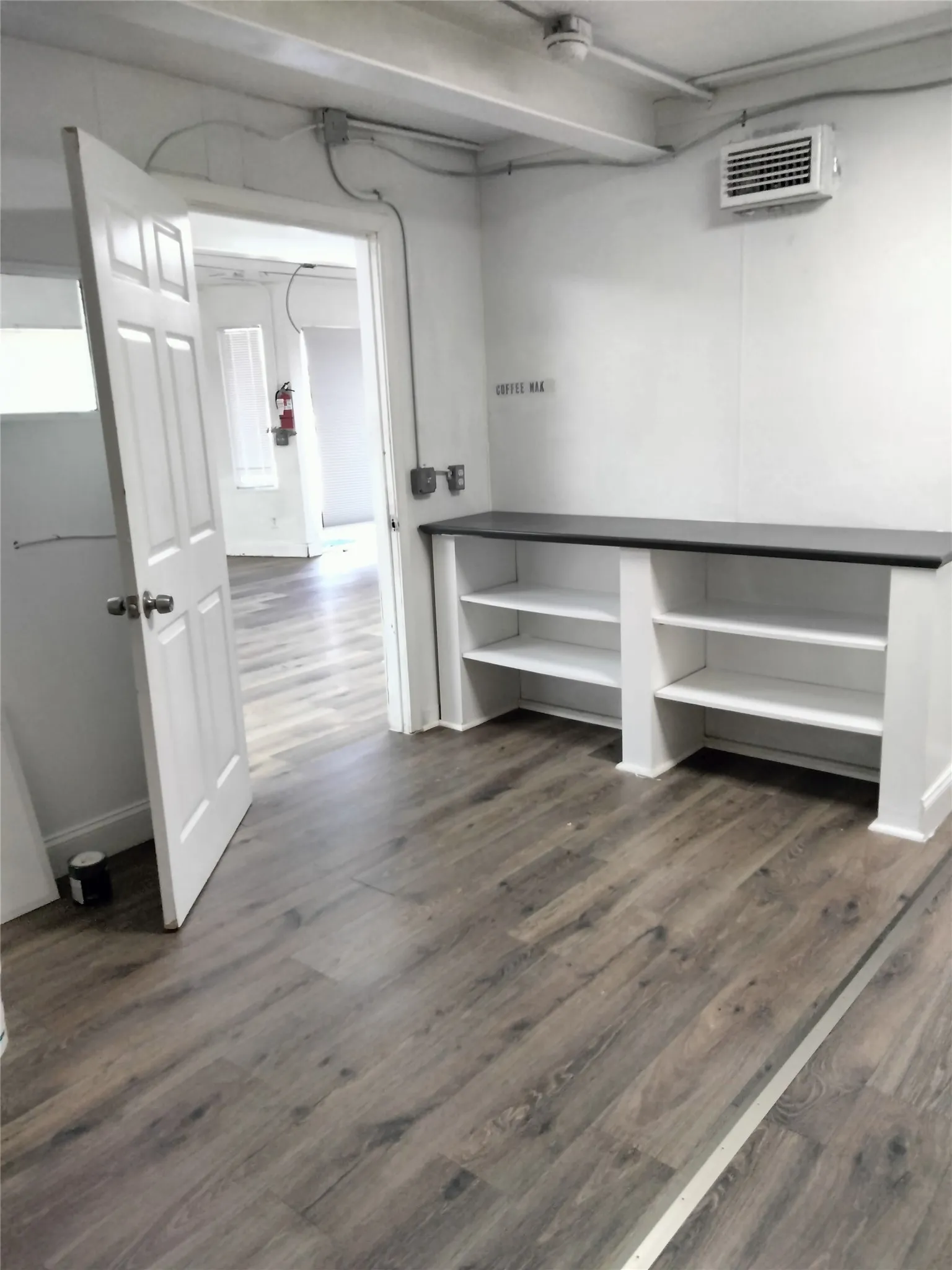 Business For Rent in Collin County , 513 N 4th Street, Princeton, Texas 75407, 0, 0, Garage spaces, 0 Sqft, built in 1929, mls#21381033, Real Estate Agent in Princeton, Homes For Rent in Collin county, Homes For Rent in Princeton, Realtor in Princeton Texas, Real Estate Brokerage Independent Realty Texas, Luminita Cordes Realtor