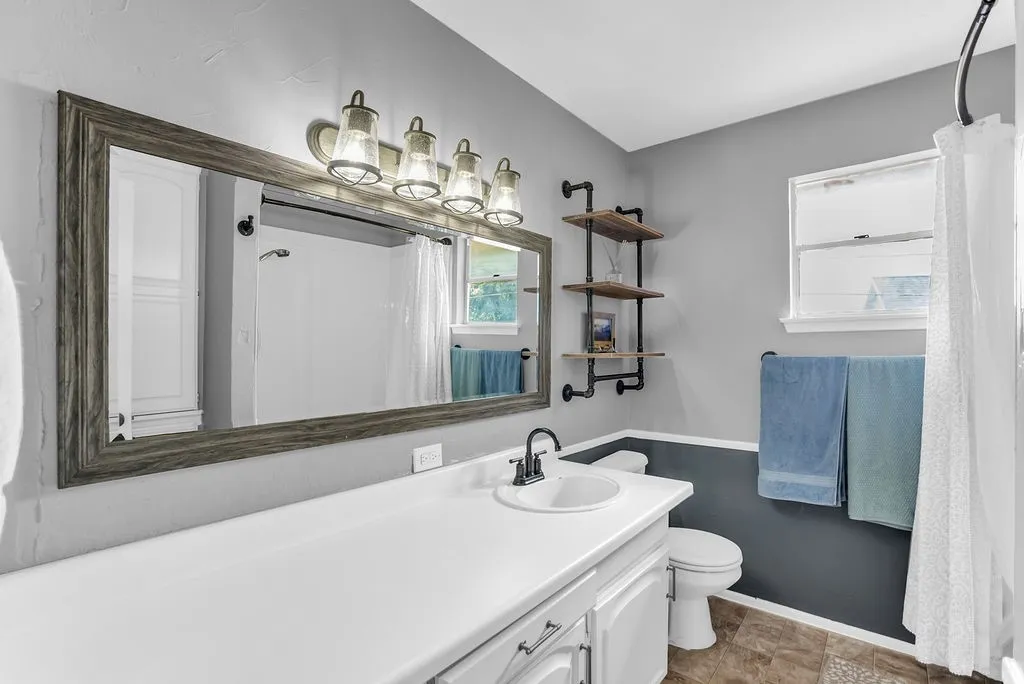 Single Family Residence For Rent in Dallas County , 2416 Summer Place Drive, Irving, Texas 75062, 3 Bedroom, 2 Bathroom, 2 Garage spaces, 1,796 Sqft, built in 1964, mls#21381389, Real Estate Agent in Irving, Homes For Rent in Dallas county, Homes For Rent in Irving, Realtor in Irving Texas, Real Estate Brokerage Independent Realty Texas, Luminita Cordes Realtor