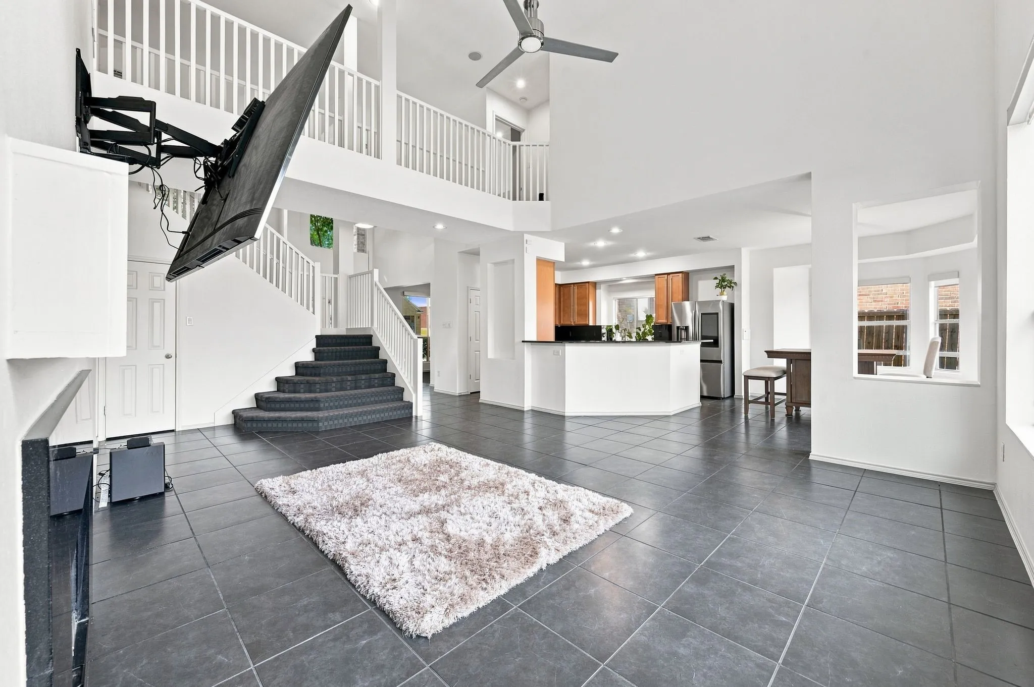 Single Family Residence For Sale in Tarrant County , 8125 Geranium Lane, Fort Worth, Texas 76123, 4 Bedroom, 4 Bathroom, 2 Garage spaces, 3,250 Sqft, built in 2004, mls#21380838, Real Estate Agent in Fort Worth, Homes For Sale in Tarrant county, Homes For Sale in Fort Worth, Realtor in Fort Worth Texas, Real Estate Brokerage Independent Realty Texas, Luminita Cordes Realtor