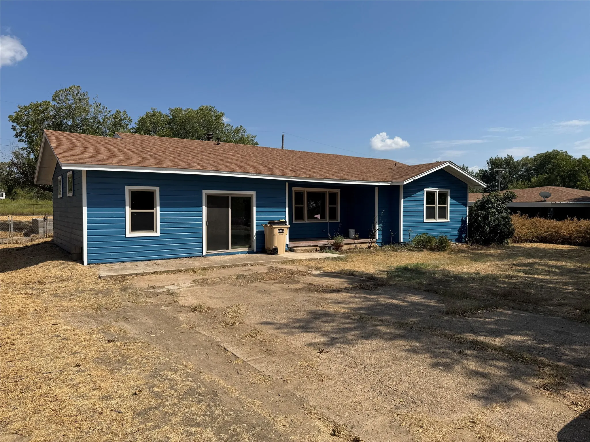 Cute 3 bedroom, one bath home with wood floors and carpet. Lots of square footage on a large lot!
