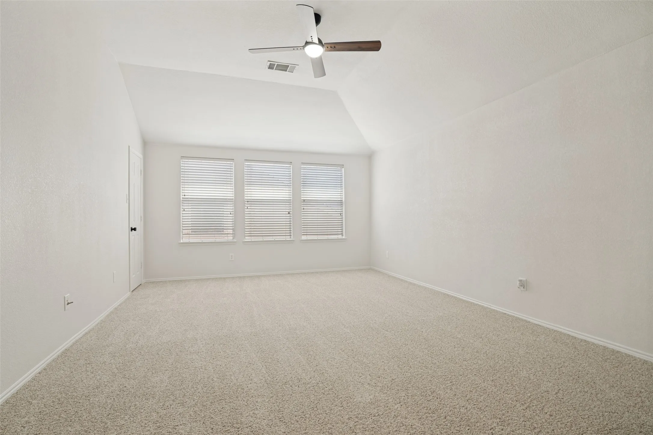 Upstairs living with closet-Remote control ceiling fan
