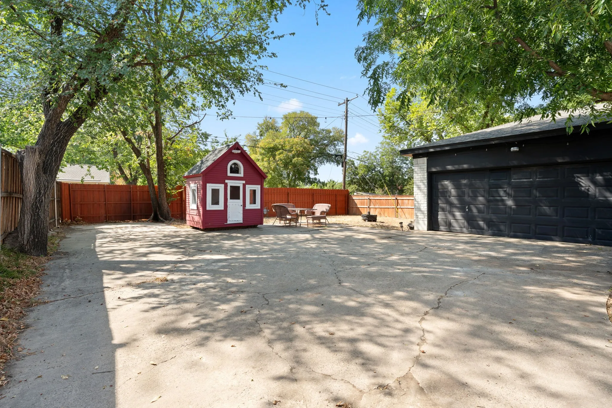 Single Family Residence For Rent in Dallas County , 13640 Purple Sage Road, Dallas, Texas 75240, 3 Bedroom, 2 Bathroom, 2 Garage spaces, 1,608 Sqft, built in 1964, mls#21381404, Real Estate Agent in Dallas, Homes For Rent in Dallas county, Homes For Rent in Dallas, Realtor in Dallas Texas, Real Estate Brokerage Independent Realty Texas, Luminita Cordes Realtor