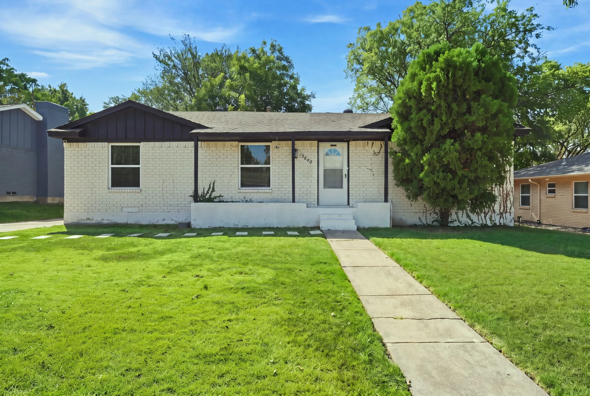 Single Family Residence For Rent in Dallas County , 13640 Purple Sage Road, Dallas, Texas 75240, 3 Bedroom, 2 Bathroom, 2 Garage spaces, 1,608 Sqft, built in 1964, mls#21381404, Real Estate Agent in Dallas, Homes For Rent in Dallas county, Homes For Rent in Dallas, Realtor in Dallas Texas, Real Estate Brokerage Independent Realty Texas, Luminita Cordes Realtor