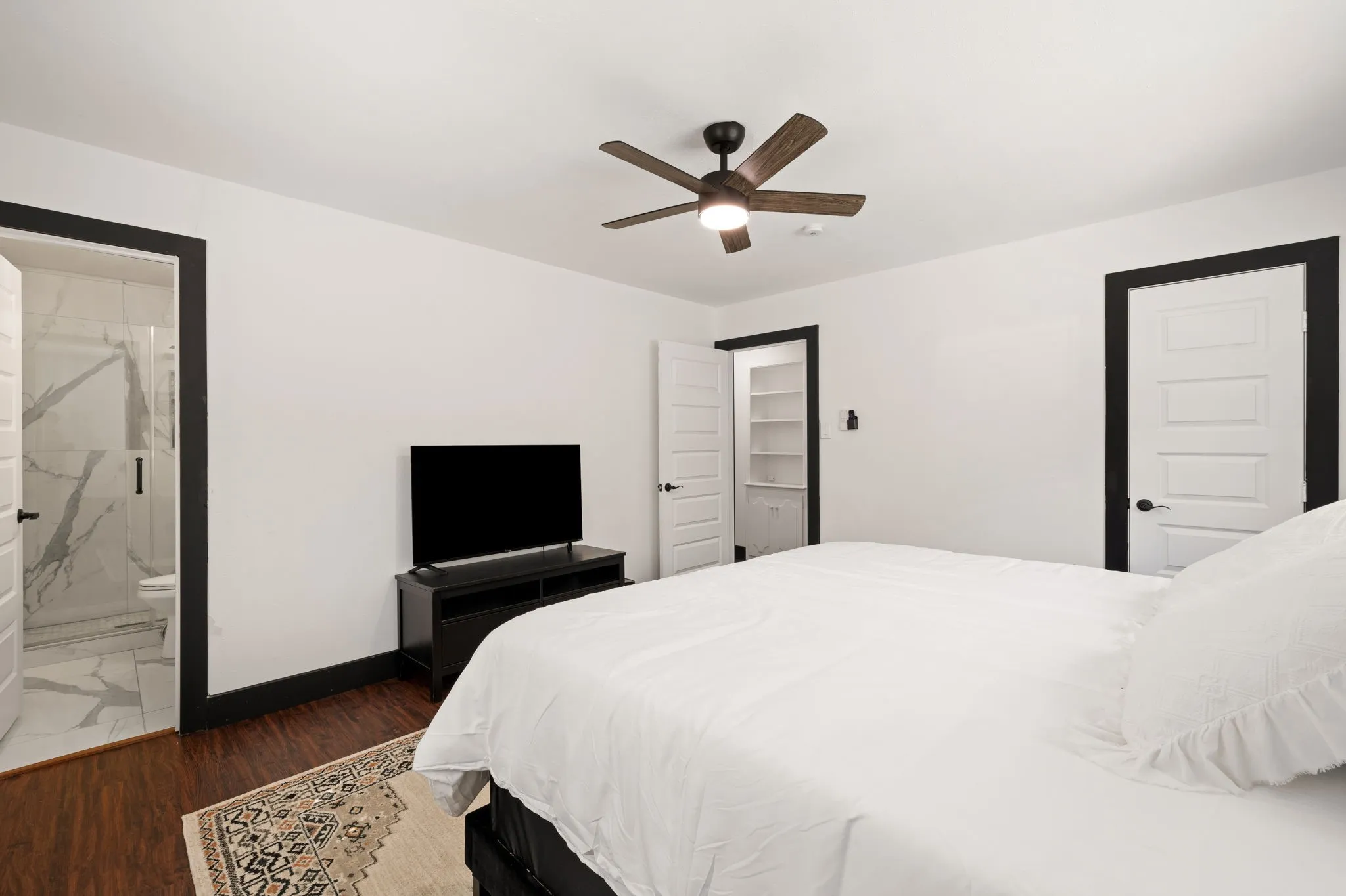 Single Family Residence For Rent in Dallas County , 13640 Purple Sage Road, Dallas, Texas 75240, 3 Bedroom, 2 Bathroom, 2 Garage spaces, 1,608 Sqft, built in 1964, mls#21381404, Real Estate Agent in Dallas, Homes For Rent in Dallas county, Homes For Rent in Dallas, Realtor in Dallas Texas, Real Estate Brokerage Independent Realty Texas, Luminita Cordes Realtor