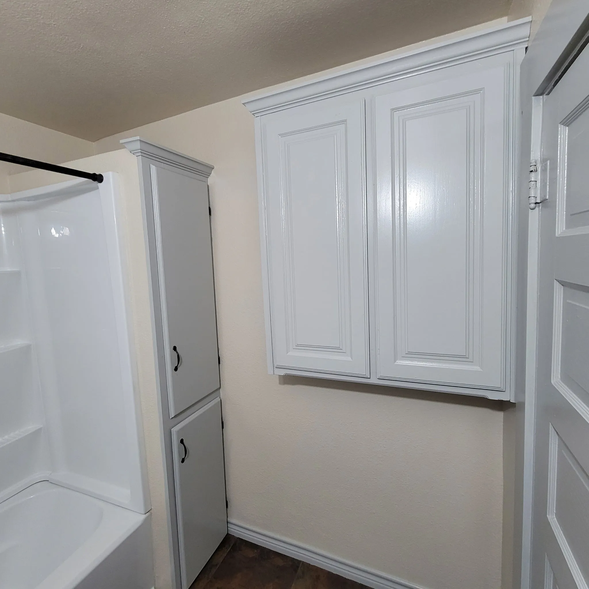 Single Family Residence For Sale in Montague County , 406 Broad Street, Nocona, Texas 76255, 3 Bedroom, 1 Bathroom, Garage spaces, 1,200 Sqft, built in 1930, mls#21381407, Real Estate Agent in Nocona, Homes For Sale in Montague county, Homes For Sale in Nocona, Realtor in Nocona Texas, Real Estate Brokerage Independent Realty Texas, Luminita Cordes Realtor