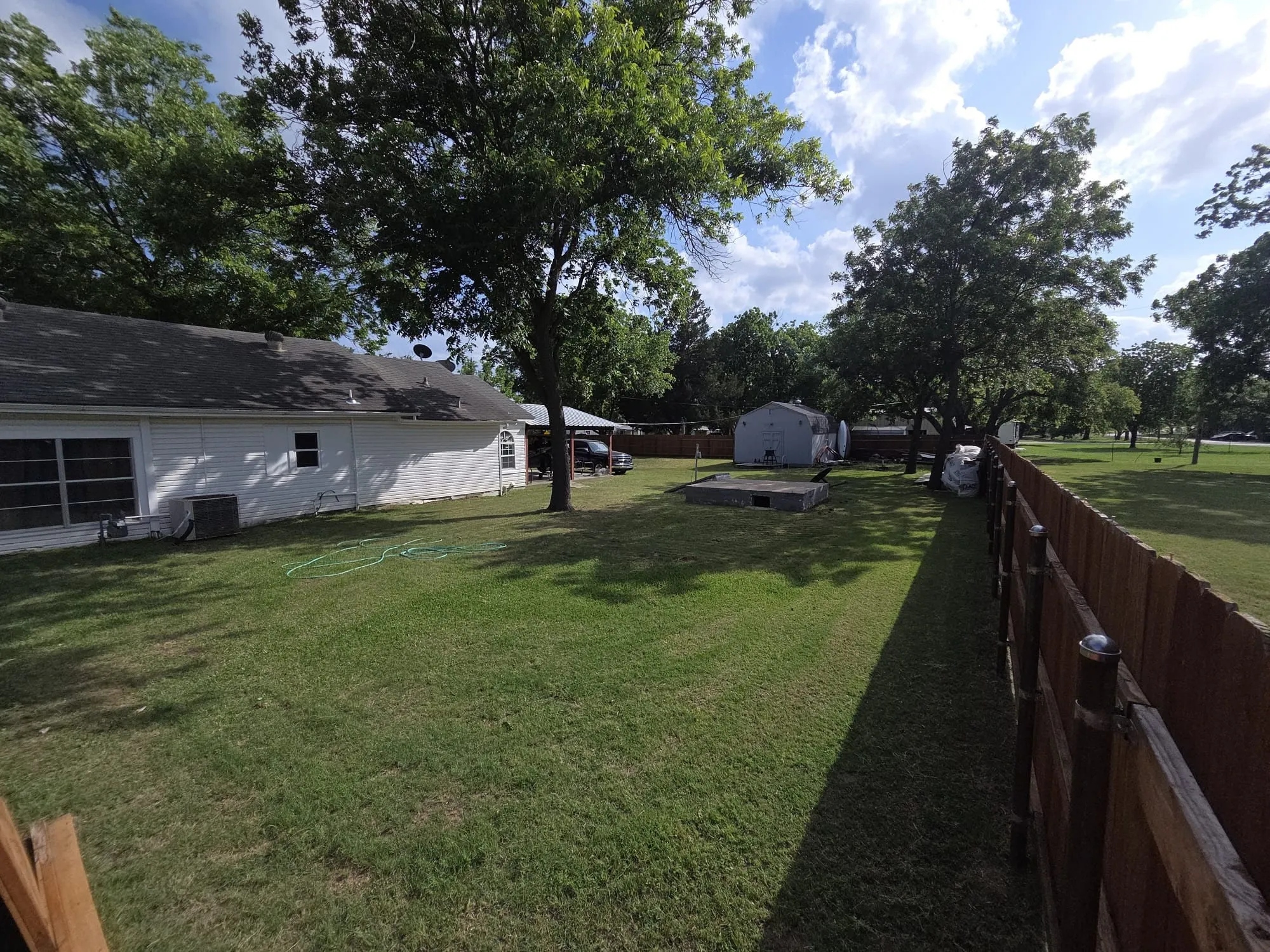 Single Family Residence For Sale in Montague County , 406 Broad Street, Nocona, Texas 76255, 3 Bedroom, 1 Bathroom, Garage spaces, 1,200 Sqft, built in 1930, mls#21381407, Real Estate Agent in Nocona, Homes For Sale in Montague county, Homes For Sale in Nocona, Realtor in Nocona Texas, Real Estate Brokerage Independent Realty Texas, Luminita Cordes Realtor