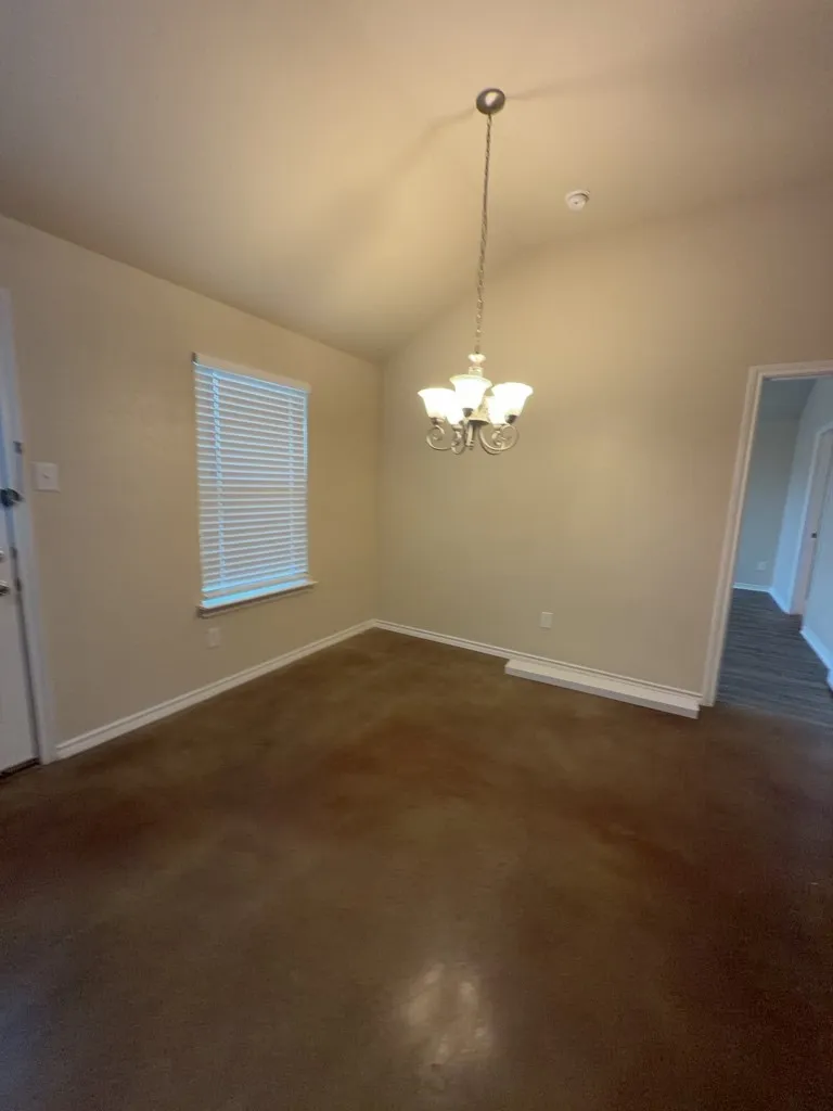 Single Family Residence For Rent in Hood County , 7306 Mistletoe Trail, Granbury, Texas 76048, 4 Bedroom, 4 Bathroom, 2 Garage spaces, 1,747 Sqft, built in 2014, mls#21381408, Real Estate Agent in Granbury, Homes For Rent in Hood county, Homes For Rent in Granbury, Realtor in Granbury Texas, Real Estate Brokerage Independent Realty Texas, Luminita Cordes Realtor