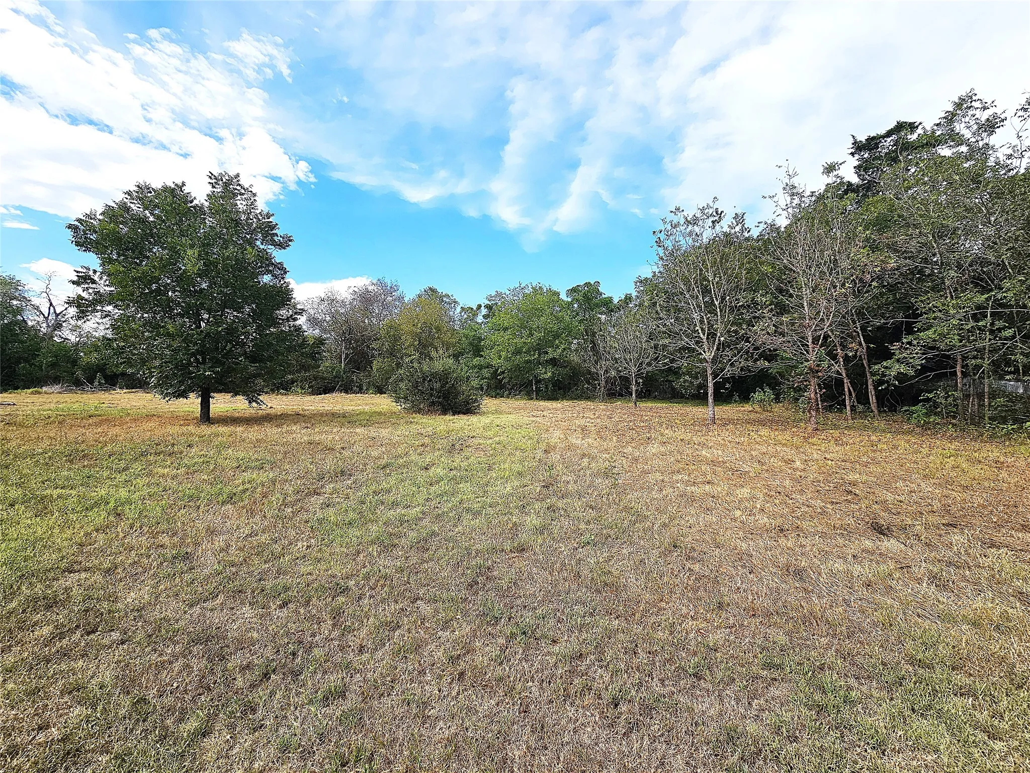Manufactured Home For Sale in Limestone County , 200 W 6th Street, Thornton, Texas 76687, 3 Bedroom, 2 Bathroom, Garage spaces, 1,216 Sqft, built in 2023, mls#21381393, Real Estate Agent in Thornton, Homes For Sale in Limestone county, Homes For Sale in Thornton, Realtor in Thornton Texas, Real Estate Brokerage Independent Realty Texas, Luminita Cordes Realtor