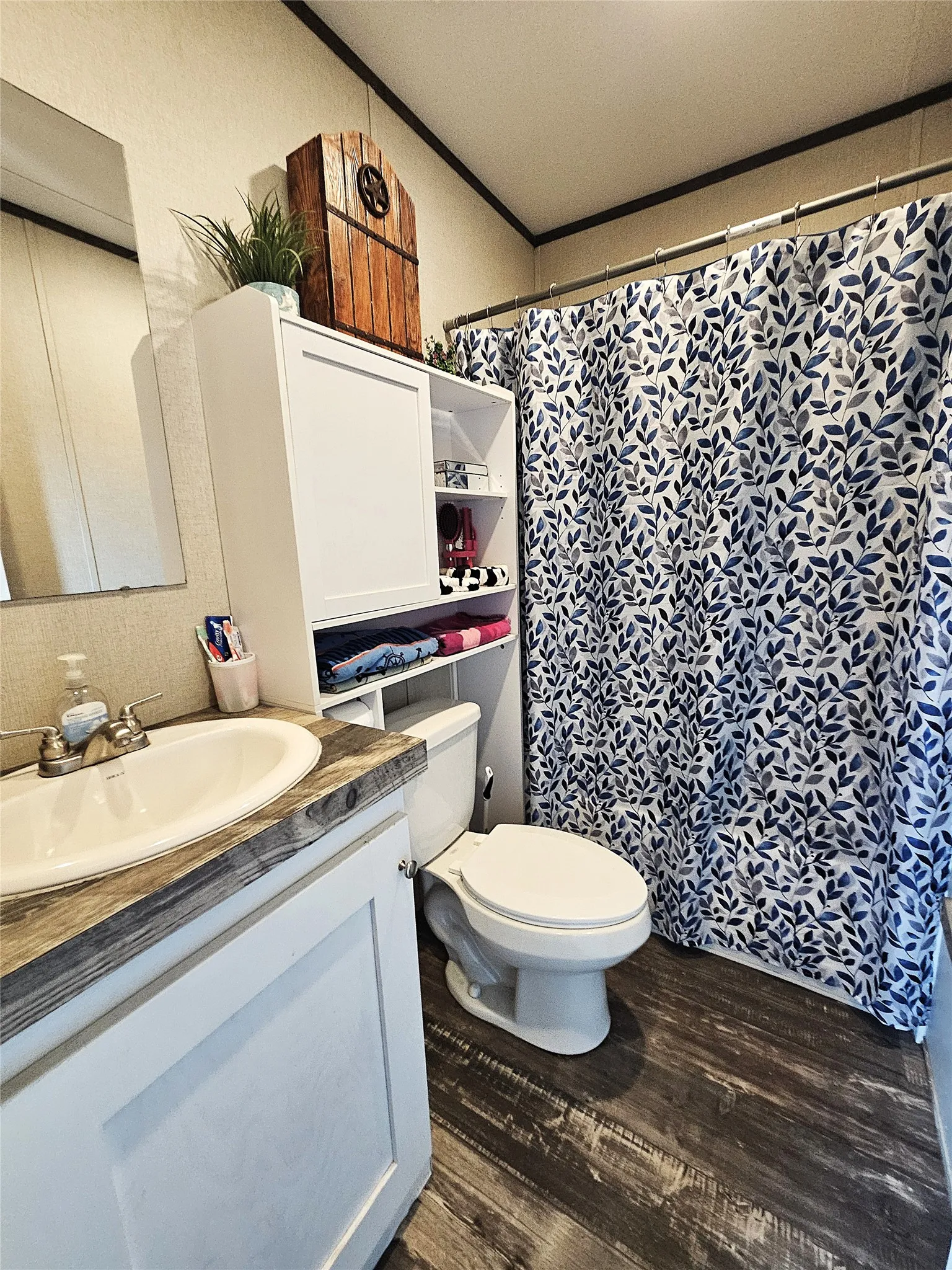 Manufactured Home For Sale in Limestone County , 200 W 6th Street, Thornton, Texas 76687, 3 Bedroom, 2 Bathroom, Garage spaces, 1,216 Sqft, built in 2023, mls#21381393, Real Estate Agent in Thornton, Homes For Sale in Limestone county, Homes For Sale in Thornton, Realtor in Thornton Texas, Real Estate Brokerage Independent Realty Texas, Luminita Cordes Realtor