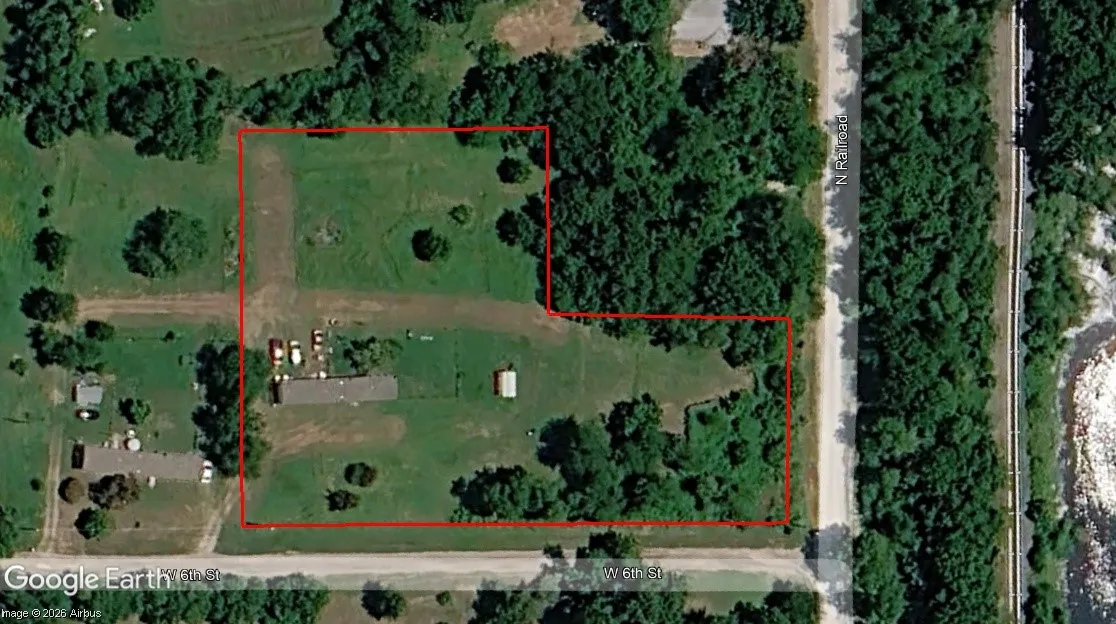 Manufactured Home For Sale in Limestone County , 200 W 6th Street, Thornton, Texas 76687, 3 Bedroom, 2 Bathroom, Garage spaces, 1,216 Sqft, built in 2023, mls#21381393, Real Estate Agent in Thornton, Homes For Sale in Limestone county, Homes For Sale in Thornton, Realtor in Thornton Texas, Real Estate Brokerage Independent Realty Texas, Luminita Cordes Realtor
