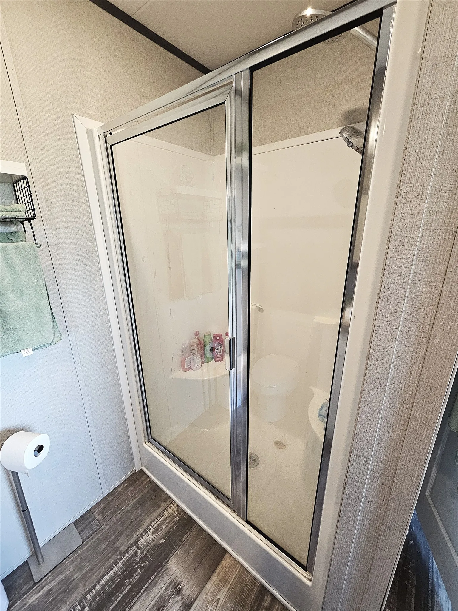 Manufactured Home For Sale in Limestone County , 200 W 6th Street, Thornton, Texas 76687, 3 Bedroom, 2 Bathroom, Garage spaces, 1,216 Sqft, built in 2023, mls#21381393, Real Estate Agent in Thornton, Homes For Sale in Limestone county, Homes For Sale in Thornton, Realtor in Thornton Texas, Real Estate Brokerage Independent Realty Texas, Luminita Cordes Realtor