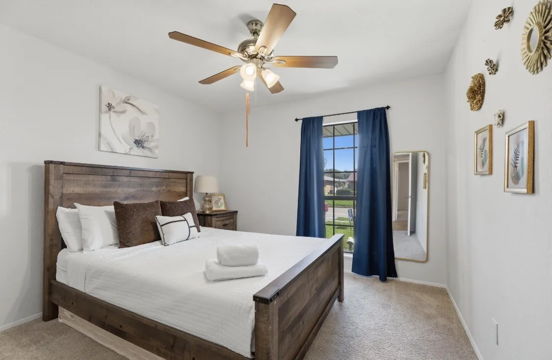 Single Family Residence For Rent in Denton County , 2213 Proctor Drive, Carrollton, Texas 75007, 3 Bedroom, 2 Bathroom, 2 Garage spaces, 2,831 Sqft, built in 1978, mls#21381412, Real Estate Agent in Carrollton, Homes For Rent in Denton county, Homes For Rent in Carrollton, Realtor in Carrollton Texas, Real Estate Brokerage Independent Realty Texas, Luminita Cordes Realtor