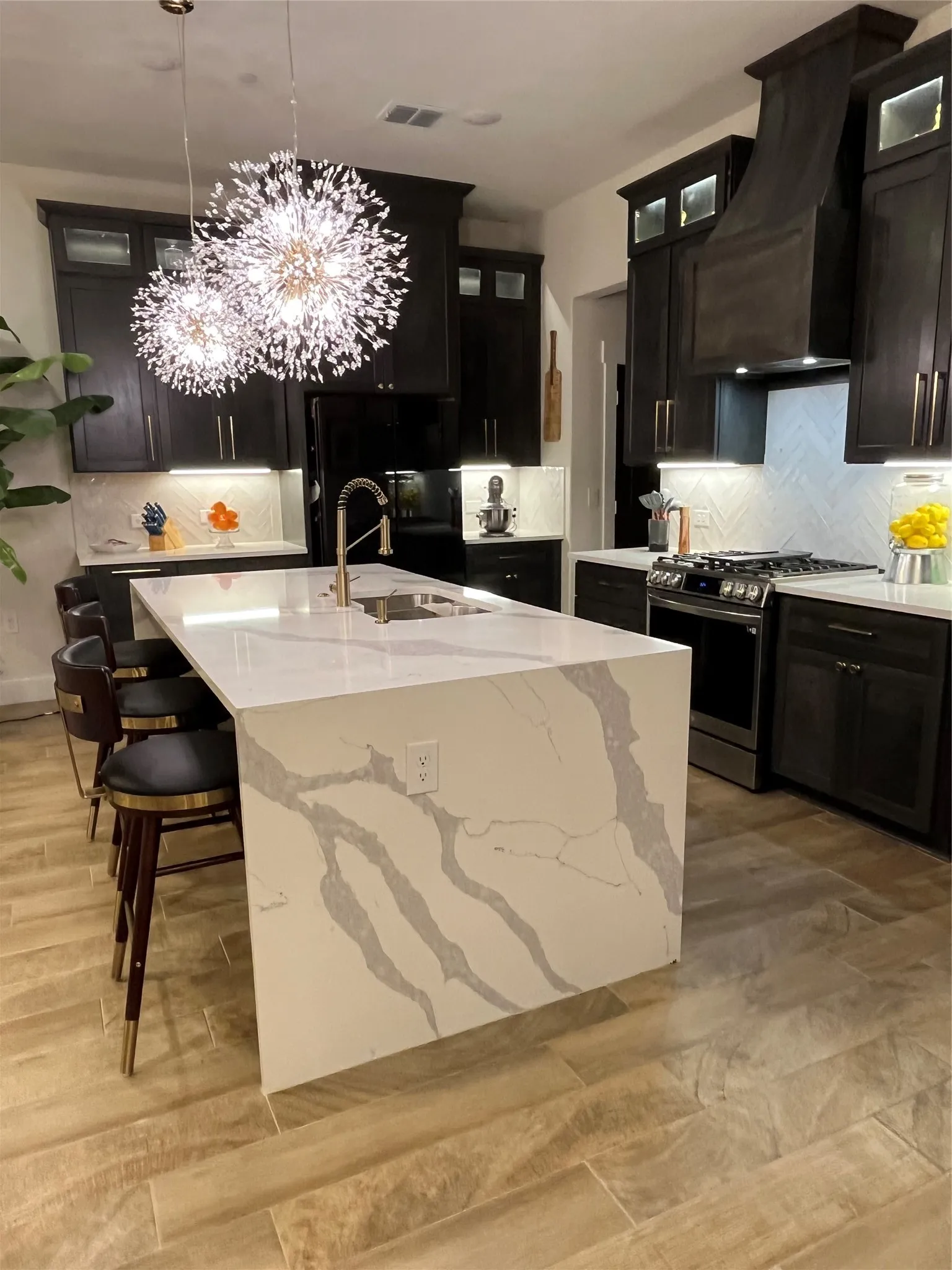 Bold quartz waterfall edge Island