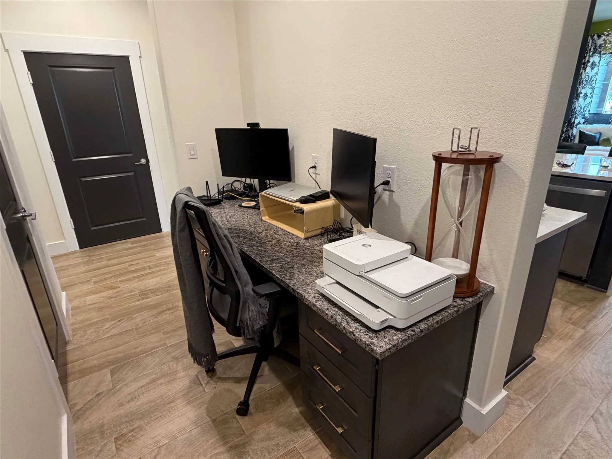 Townhouse For Rent in Tarrant County , 1420 Rose Willow Way, Arlington, Texas 76005, 2 Bedroom, 2 Bathroom, 2 Garage spaces, 1,734 Sqft, built in 2022, mls#21381413, Real Estate Agent in Arlington, Homes For Rent in Tarrant county, Homes For Rent in Arlington, Realtor in Arlington Texas, Real Estate Brokerage Independent Realty Texas, Luminita Cordes Realtor
