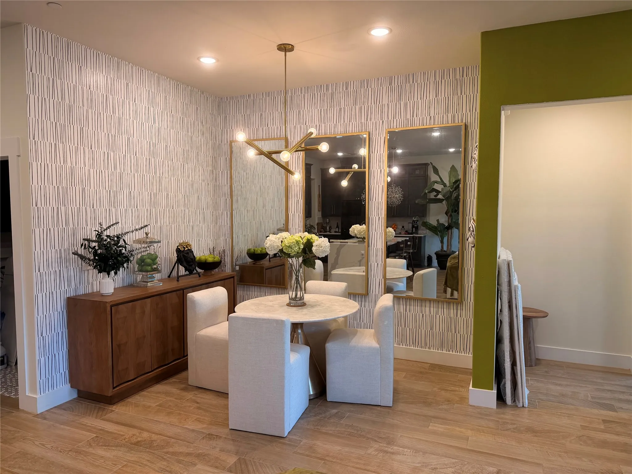 Townhouse For Rent in Tarrant County , 1420 Rose Willow Way, Arlington, Texas 76005, 2 Bedroom, 2 Bathroom, 2 Garage spaces, 1,734 Sqft, built in 2022, mls#21381413, Real Estate Agent in Arlington, Homes For Rent in Tarrant county, Homes For Rent in Arlington, Realtor in Arlington Texas, Real Estate Brokerage Independent Realty Texas, Luminita Cordes Realtor