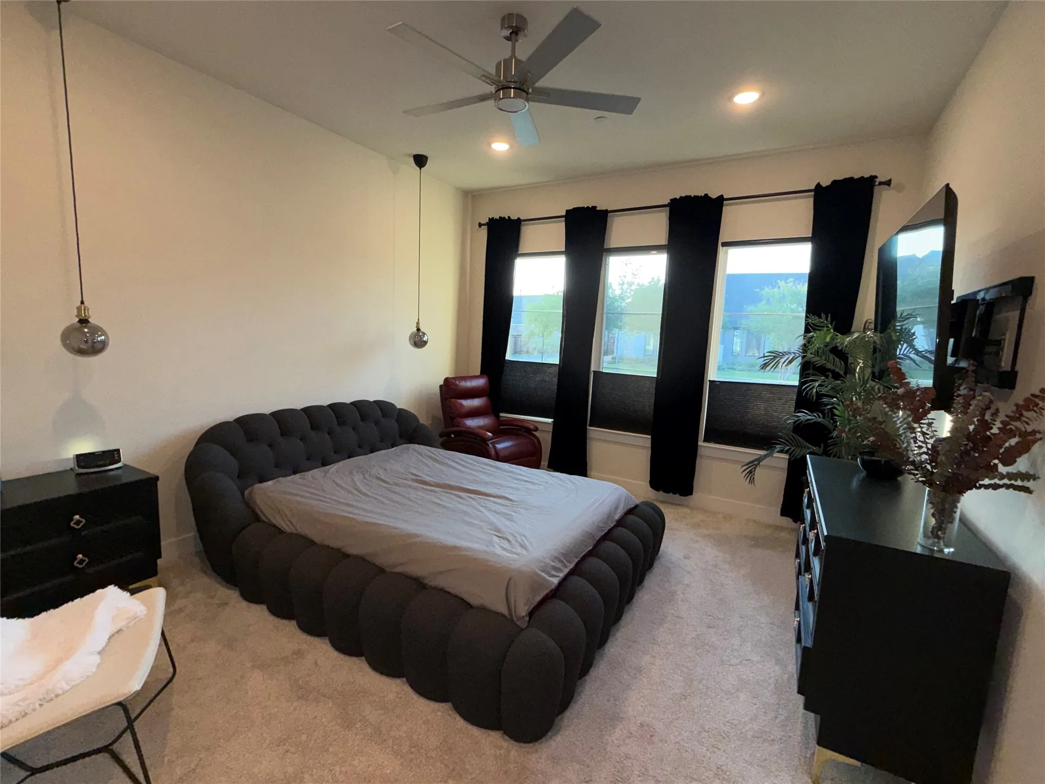 Townhouse For Rent in Tarrant County , 1420 Rose Willow Way, Arlington, Texas 76005, 2 Bedroom, 2 Bathroom, 2 Garage spaces, 1,734 Sqft, built in 2022, mls#21381413, Real Estate Agent in Arlington, Homes For Rent in Tarrant county, Homes For Rent in Arlington, Realtor in Arlington Texas, Real Estate Brokerage Independent Realty Texas, Luminita Cordes Realtor