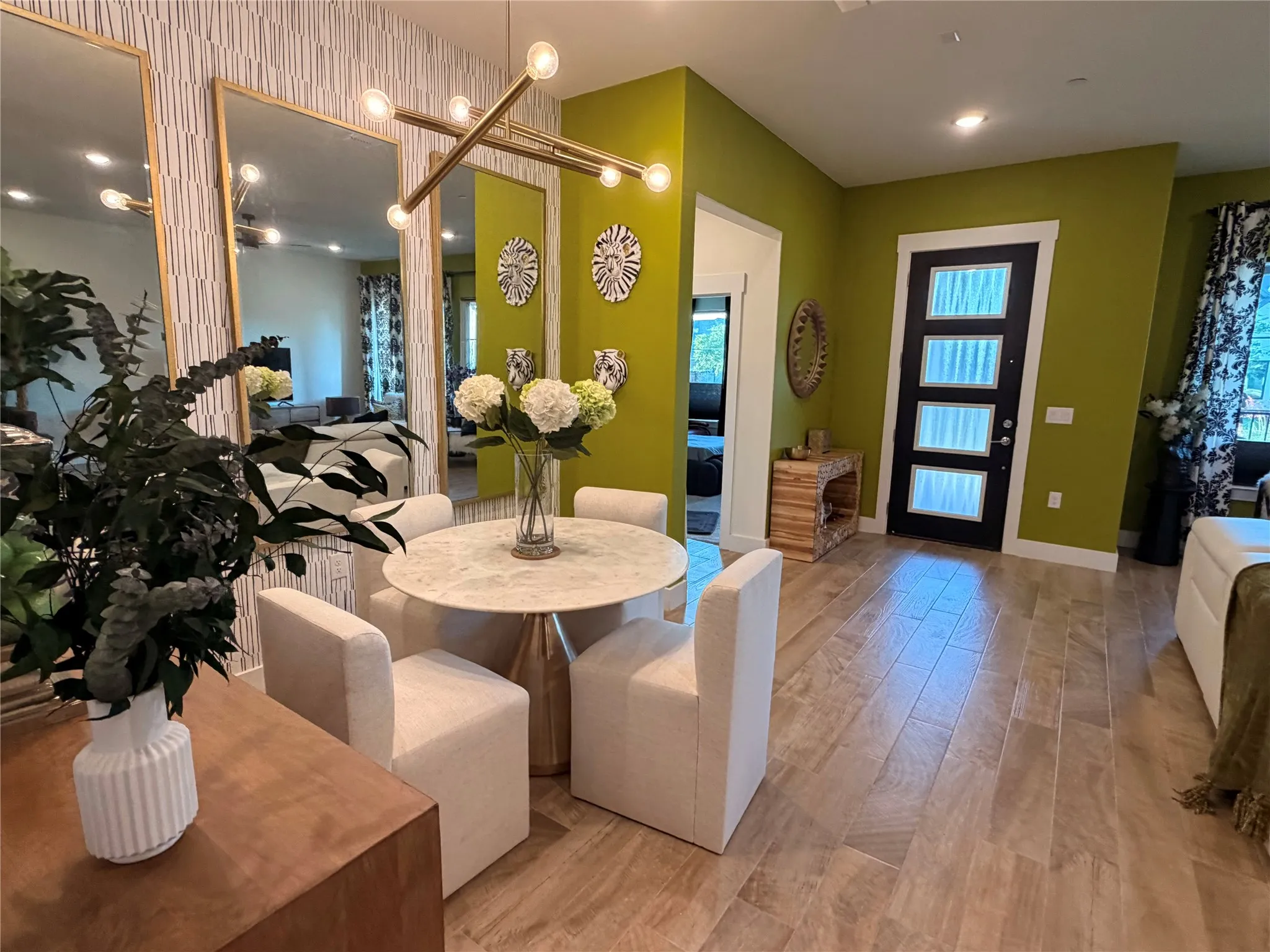 Townhouse For Rent in Tarrant County , 1420 Rose Willow Way, Arlington, Texas 76005, 2 Bedroom, 2 Bathroom, 2 Garage spaces, 1,734 Sqft, built in 2022, mls#21381413, Real Estate Agent in Arlington, Homes For Rent in Tarrant county, Homes For Rent in Arlington, Realtor in Arlington Texas, Real Estate Brokerage Independent Realty Texas, Luminita Cordes Realtor
