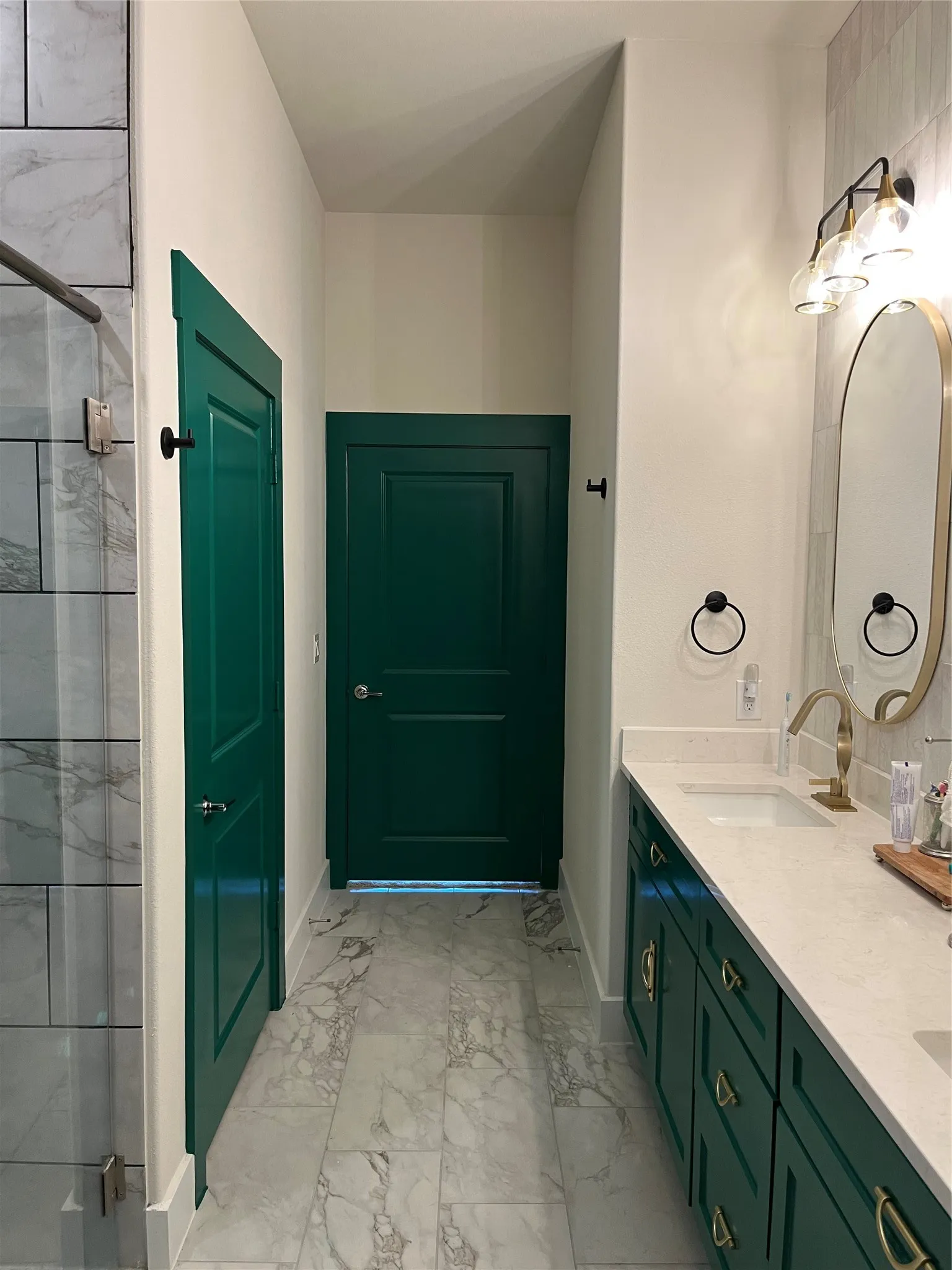 Townhouse For Rent in Tarrant County , 1420 Rose Willow Way, Arlington, Texas 76005, 2 Bedroom, 2 Bathroom, 2 Garage spaces, 1,734 Sqft, built in 2022, mls#21381413, Real Estate Agent in Arlington, Homes For Rent in Tarrant county, Homes For Rent in Arlington, Realtor in Arlington Texas, Real Estate Brokerage Independent Realty Texas, Luminita Cordes Realtor