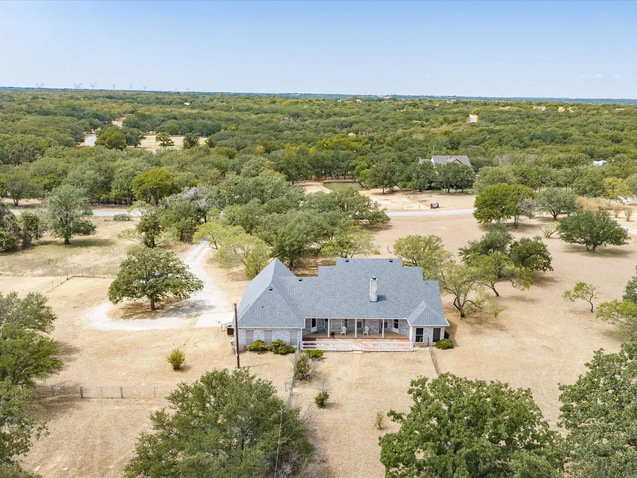 Single Family Residence For Sale in Wise County , 401 Faith Trail, Paradise, Texas 76073, 4 Bedroom, 3 Bathroom, 2 Garage spaces, 2,387 Sqft, built in 1998, mls#21381398, Real Estate Agent in Paradise, Homes For Sale in Wise county, Homes For Sale in Paradise, Realtor in Paradise Texas, Real Estate Brokerage Independent Realty Texas, Luminita Cordes Realtor