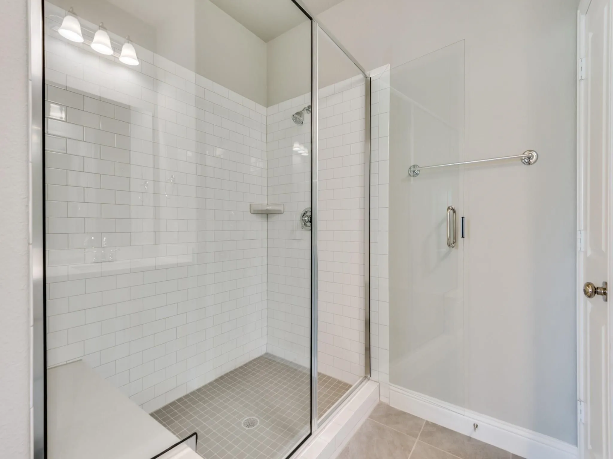 Townhouse For Rent in Denton County , 1036 Foxglove Drive, Carrollton, Texas 75007, 3 Bedroom, 3 Bathroom, 2 Garage spaces, 1,835 Sqft, built in 2018, mls#21379963, Real Estate Agent in Carrollton, Homes For Rent in Denton county, Homes For Rent in Carrollton, Realtor in Carrollton Texas, Real Estate Brokerage Independent Realty Texas, Luminita Cordes Realtor