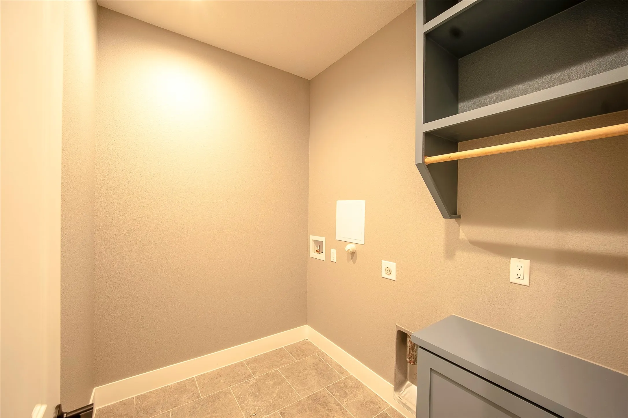 Single Family Residence For Sale in Hood County , 2217 Christine Drive, Granbury, Texas 76048, 3 Bedroom, 2 Bathroom, 2 Garage spaces, 1,812 Sqft, built in 2026, mls#21381422, Real Estate Agent in Granbury, Homes For Sale in Hood county, Homes For Sale in Granbury, Realtor in Granbury Texas, Real Estate Brokerage Independent Realty Texas, Luminita Cordes Realtor
