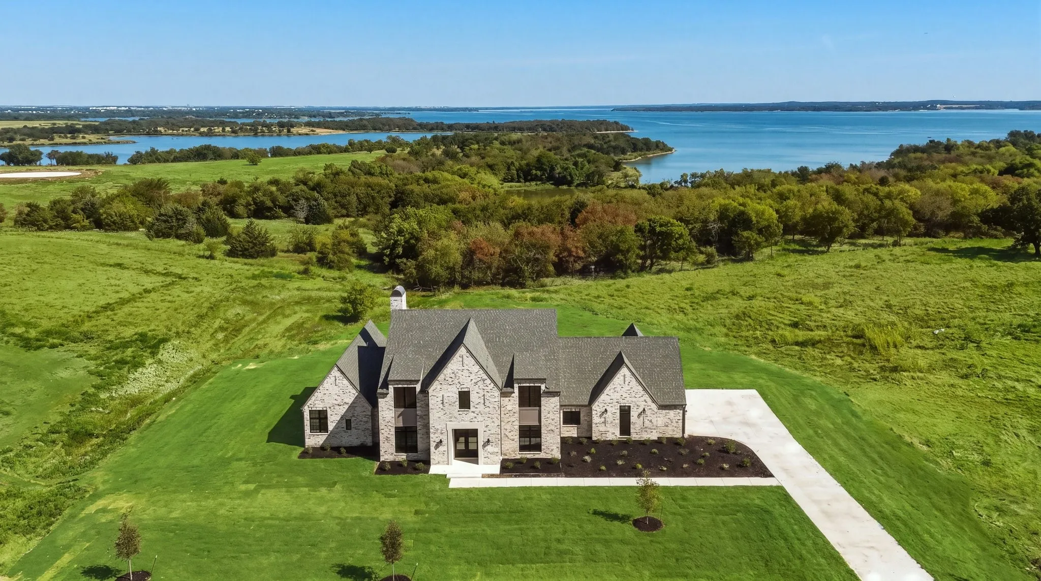 Single Family Residence For Sale in Denton County , 1111 Lakeway Drive, Sanger, Texas 76266, 4 Bedroom, 5 Bathroom, 3 Garage spaces, 5,067 Sqft, built in 2026, mls#21380974, Real Estate Agent in Sanger, Homes For Sale in Denton county, Homes For Sale in Sanger, Realtor in Sanger Texas, Real Estate Brokerage Independent Realty Texas, Luminita Cordes Realtor