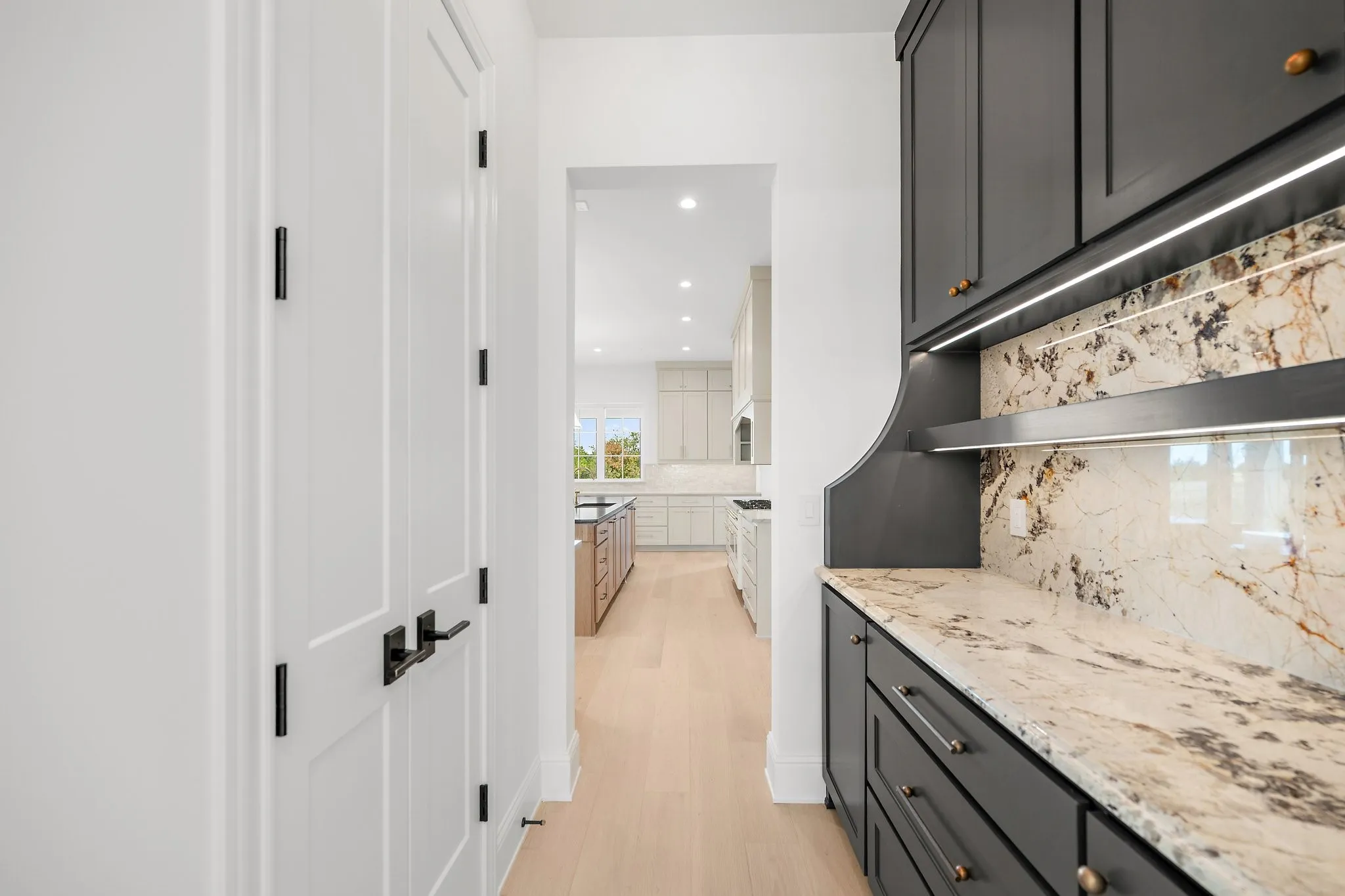 Single Family Residence For Sale in Denton County , 1111 Lakeway Drive, Sanger, Texas 76266, 4 Bedroom, 5 Bathroom, 3 Garage spaces, 5,067 Sqft, built in 2026, mls#21380974, Real Estate Agent in Sanger, Homes For Sale in Denton county, Homes For Sale in Sanger, Realtor in Sanger Texas, Real Estate Brokerage Independent Realty Texas, Luminita Cordes Realtor