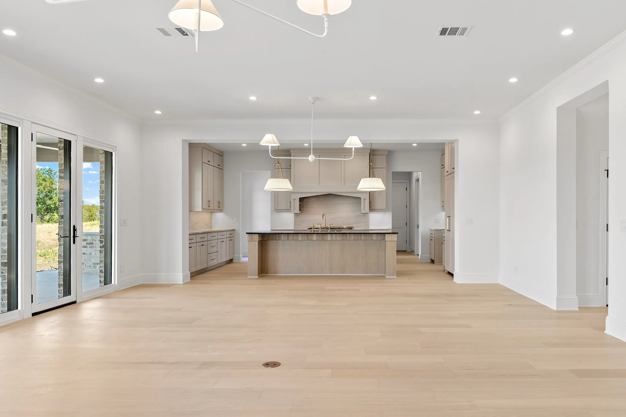 Single Family Residence For Sale in Denton County , 1111 Lakeway Drive, Sanger, Texas 76266, 4 Bedroom, 5 Bathroom, 3 Garage spaces, 5,067 Sqft, built in 2026, mls#21380974, Real Estate Agent in Sanger, Homes For Sale in Denton county, Homes For Sale in Sanger, Realtor in Sanger Texas, Real Estate Brokerage Independent Realty Texas, Luminita Cordes Realtor
