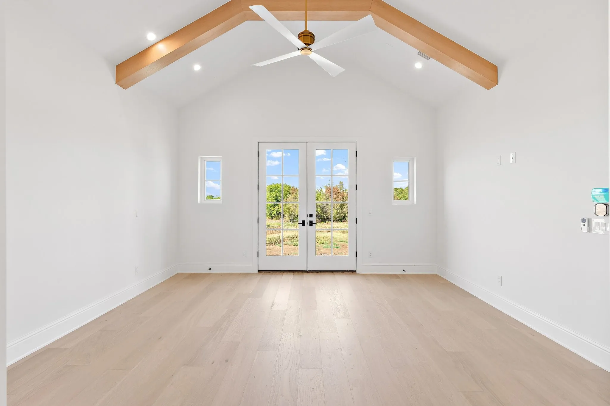 Single Family Residence For Sale in Denton County , 1111 Lakeway Drive, Sanger, Texas 76266, 4 Bedroom, 5 Bathroom, 3 Garage spaces, 5,067 Sqft, built in 2026, mls#21380974, Real Estate Agent in Sanger, Homes For Sale in Denton county, Homes For Sale in Sanger, Realtor in Sanger Texas, Real Estate Brokerage Independent Realty Texas, Luminita Cordes Realtor
