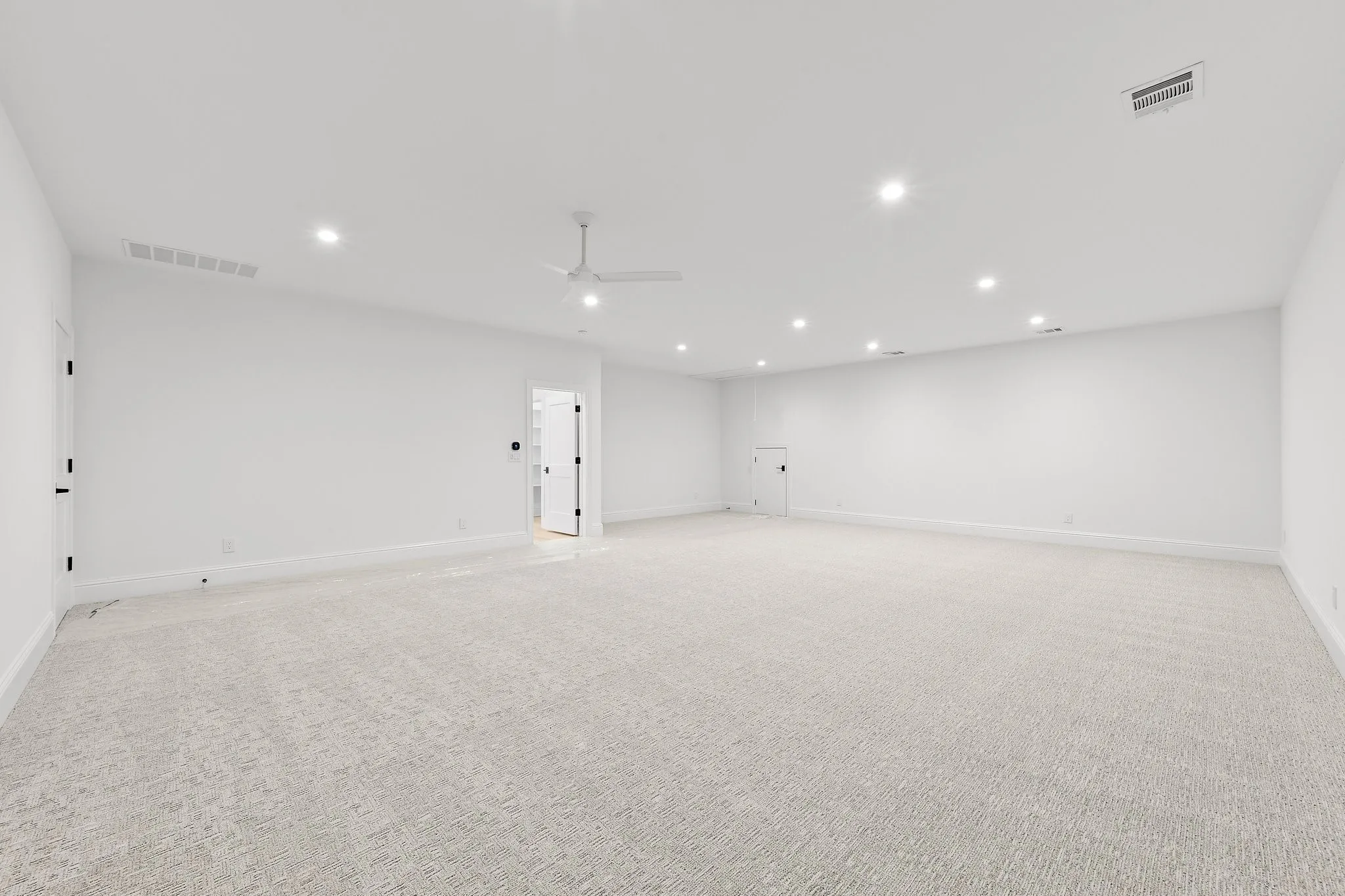 Single Family Residence For Sale in Denton County , 1111 Lakeway Drive, Sanger, Texas 76266, 4 Bedroom, 5 Bathroom, 3 Garage spaces, 5,067 Sqft, built in 2026, mls#21380974, Real Estate Agent in Sanger, Homes For Sale in Denton county, Homes For Sale in Sanger, Realtor in Sanger Texas, Real Estate Brokerage Independent Realty Texas, Luminita Cordes Realtor