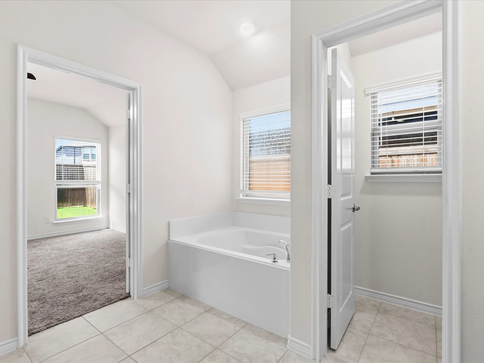 Single Family Residence For Rent in Kaufman County , 2540 Pettus Drive, Forney, Texas 75126, 3 Bedroom, 2 Bathroom, 2 Garage spaces, 1,415 Sqft, built in 2020, mls#21381431, Real Estate Agent in Forney, Homes For Rent in Kaufman county, Homes For Rent in Forney, Realtor in Forney Texas, Real Estate Brokerage Independent Realty Texas, Luminita Cordes Realtor