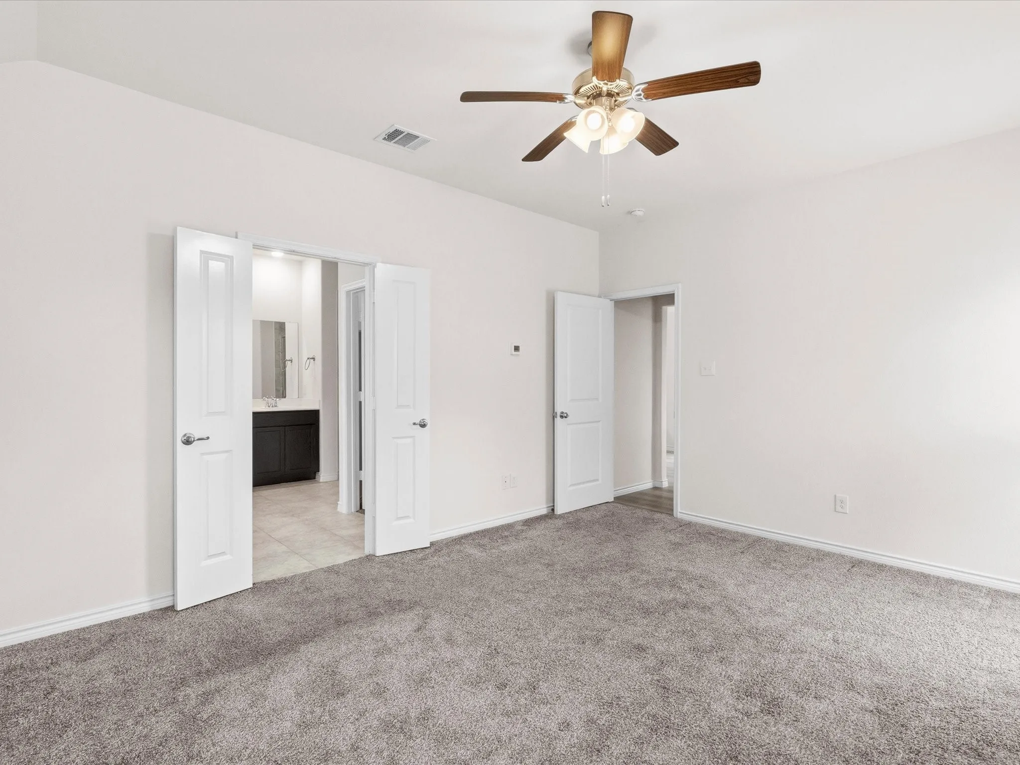 Single Family Residence For Rent in Kaufman County , 2540 Pettus Drive, Forney, Texas 75126, 3 Bedroom, 2 Bathroom, 2 Garage spaces, 1,415 Sqft, built in 2020, mls#21381431, Real Estate Agent in Forney, Homes For Rent in Kaufman county, Homes For Rent in Forney, Realtor in Forney Texas, Real Estate Brokerage Independent Realty Texas, Luminita Cordes Realtor