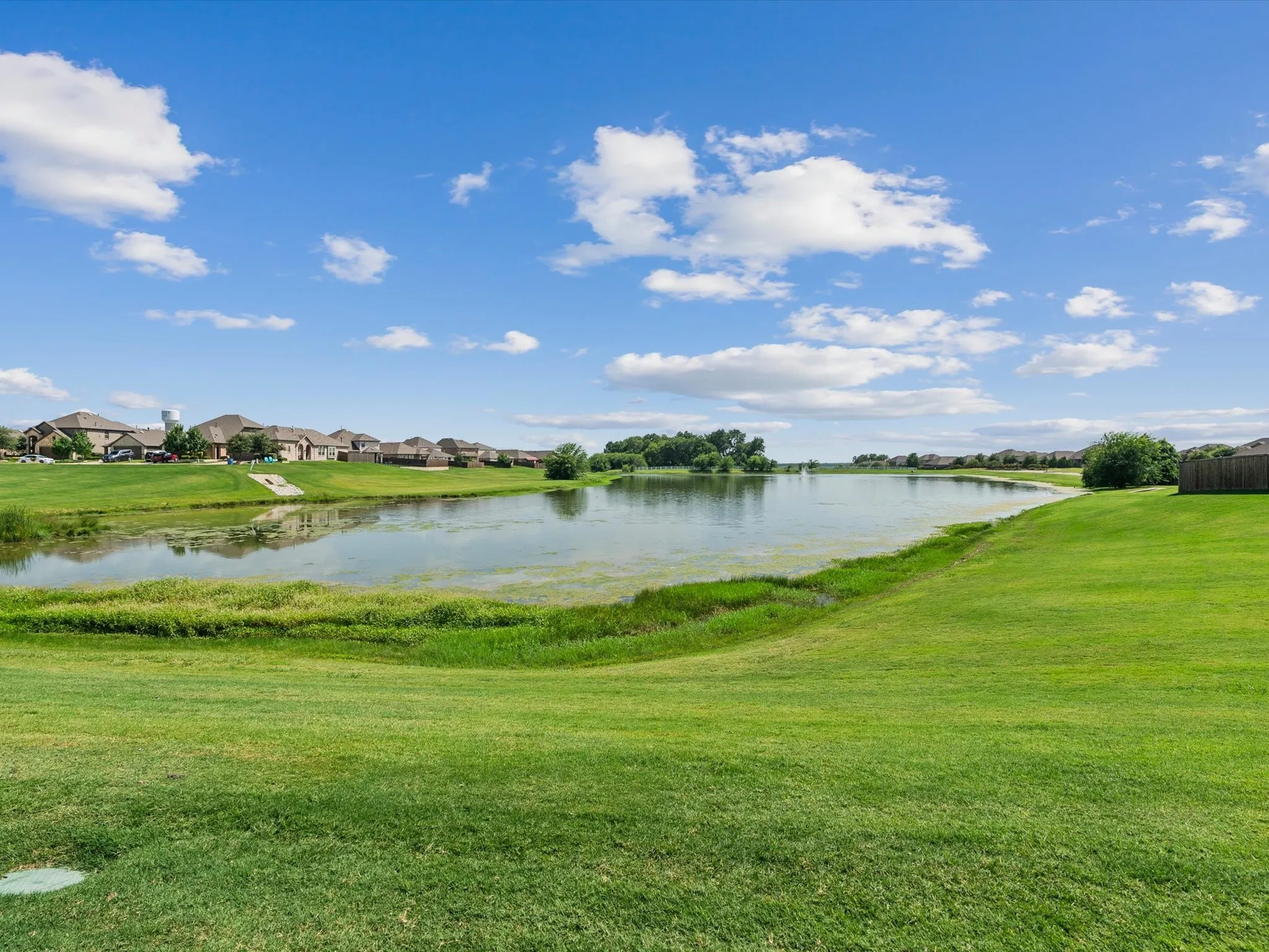 Single Family Residence For Rent in Kaufman County , 2540 Pettus Drive, Forney, Texas 75126, 3 Bedroom, 2 Bathroom, 2 Garage spaces, 1,415 Sqft, built in 2020, mls#21381431, Real Estate Agent in Forney, Homes For Rent in Kaufman county, Homes For Rent in Forney, Realtor in Forney Texas, Real Estate Brokerage Independent Realty Texas, Luminita Cordes Realtor