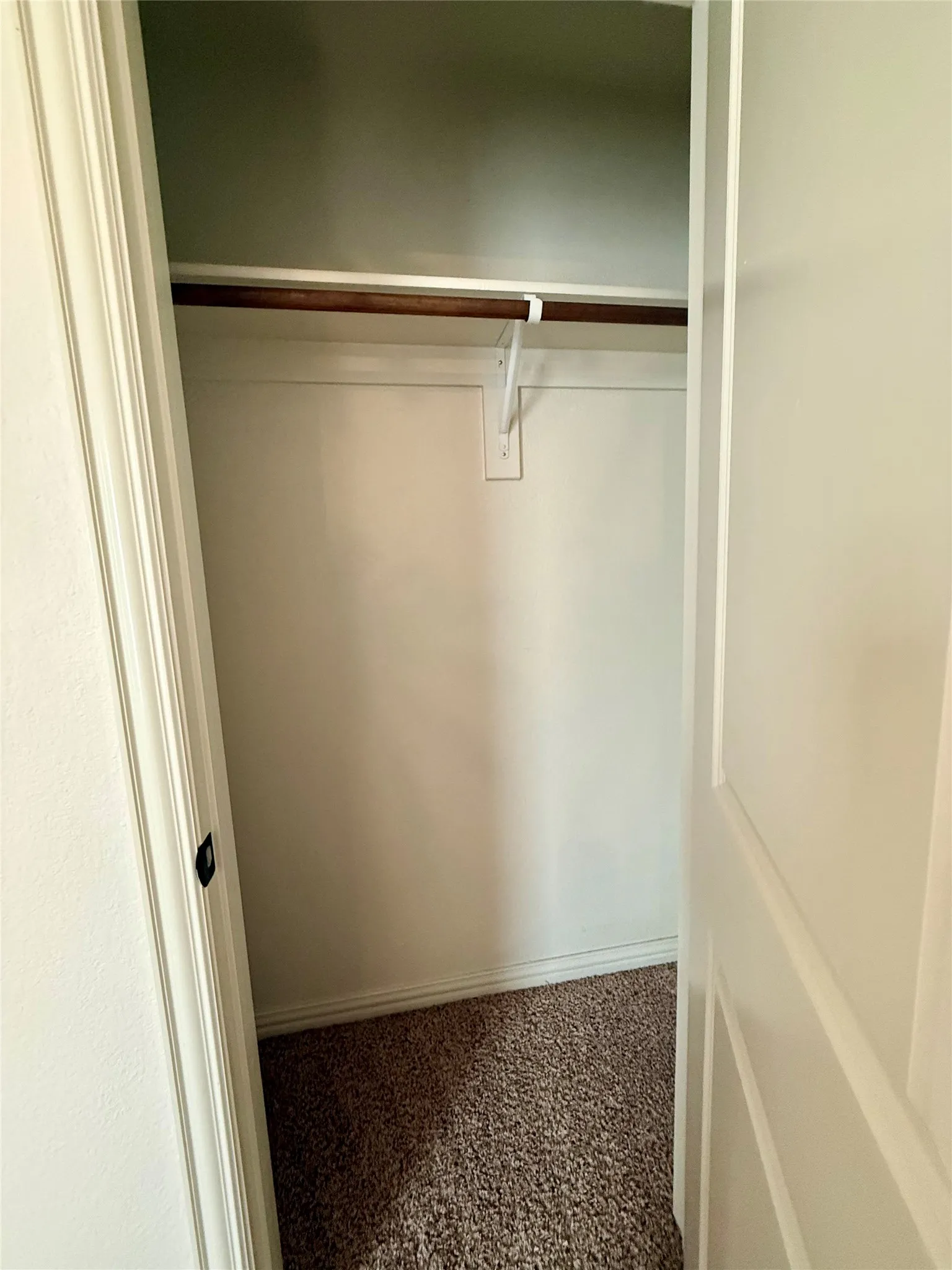 Townhouse For Rent in Denton County , 2265 Salado Drive, Lewisville, Texas 75067, 3 Bedroom, 3 Bathroom, 2 Garage spaces, 1,885 Sqft, built in 2012, mls#21380890, Real Estate Agent in Lewisville, Homes For Rent in Denton county, Homes For Rent in Lewisville, Realtor in Lewisville Texas, Real Estate Brokerage Independent Realty Texas, Luminita Cordes Realtor