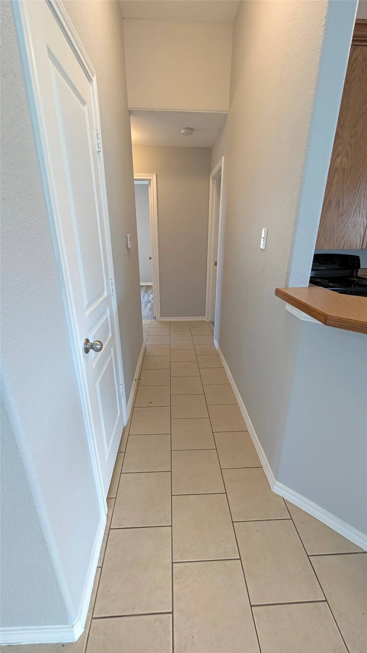 Hallway to bedrooms.