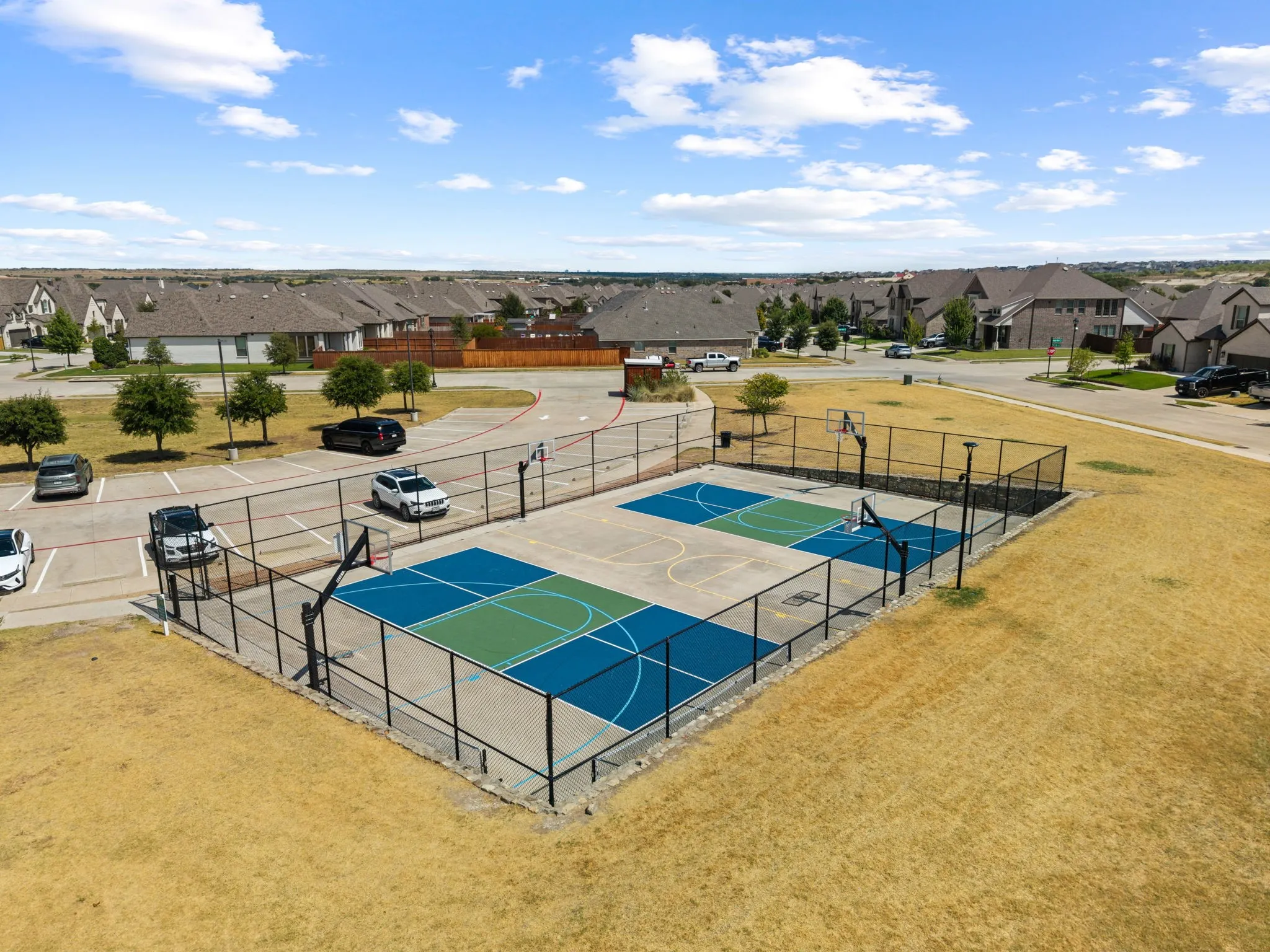 Single Family Residence For Sale in Parker County , 712 Brody Trail, Aledo, Texas 76008, 5 Bedroom, 4 Bathroom, 2 Garage spaces, 3,411 Sqft, built in 2020, mls#21381457, Real Estate Agent in Aledo, Homes For Sale in Parker county, Homes For Sale in Aledo, Realtor in Aledo Texas, Real Estate Brokerage Independent Realty Texas, Luminita Cordes Realtor