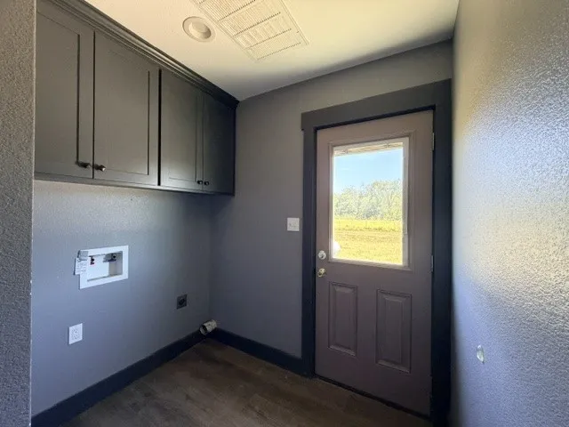 Single Family Residence For Sale in Hill County , 136 Hcr 2221 E, Aquilla, Texas 76622, 4 Bedroom, 3 Bathroom, Garage spaces, 1,875 Sqft, built in 2022, mls#21381330, Real Estate Agent in Aquilla, Homes For Sale in Hill county, Homes For Sale in Aquilla, Realtor in Aquilla Texas, Real Estate Brokerage Independent Realty Texas, Luminita Cordes Realtor