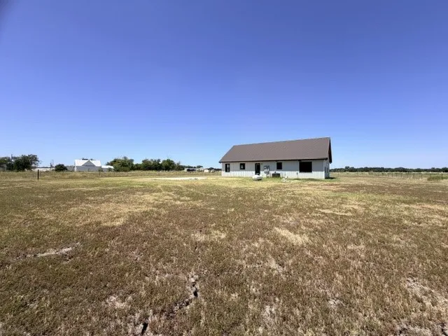 Single Family Residence For Sale in Hill County , 136 Hcr 2221 E, Aquilla, Texas 76622, 4 Bedroom, 3 Bathroom, Garage spaces, 1,875 Sqft, built in 2022, mls#21381330, Real Estate Agent in Aquilla, Homes For Sale in Hill county, Homes For Sale in Aquilla, Realtor in Aquilla Texas, Real Estate Brokerage Independent Realty Texas, Luminita Cordes Realtor