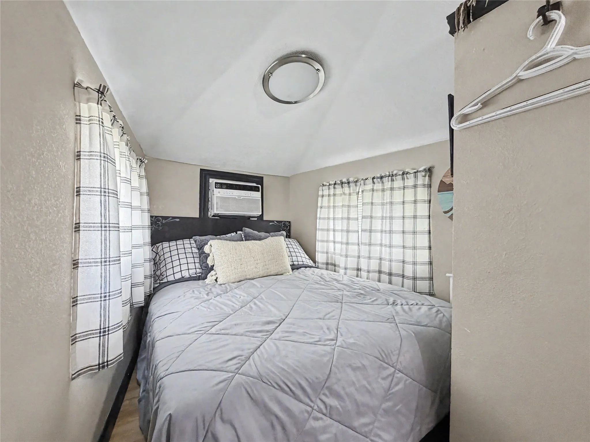 For Sale in Hood County , 2013 Bedford Court, Weatherford, Texas 76087, 7 Bedroom, 3 Bathroom, Garage spaces, 0 Sqft, built in 2025, mls#21381482, Real Estate Agent in Weatherford, Homes For Sale in Hood county, Homes For Sale in Weatherford, Realtor in Weatherford Texas, Real Estate Brokerage Independent Realty Texas, Luminita Cordes Realtor