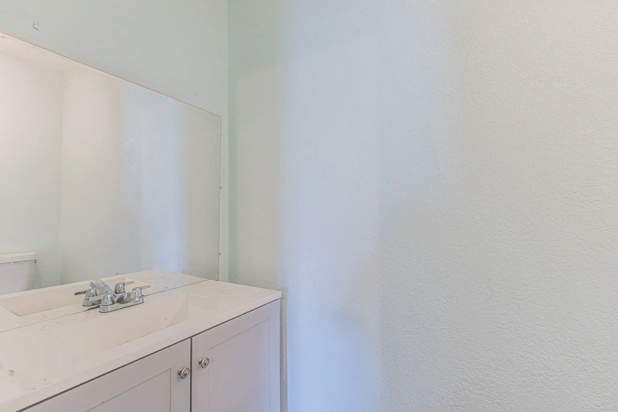 Single Family Residence For Sale in Dallas County , 2543 E Ann Arbor Avenue, Dallas, Texas 75216, 3 Bedroom, 2 Bathroom, Garage spaces, 1,202 Sqft, built in 1940, mls#21381031, Real Estate Agent in Dallas, Homes For Sale in Dallas county, Homes For Sale in Dallas, Realtor in Dallas Texas, Real Estate Brokerage Independent Realty Texas, Luminita Cordes Realtor