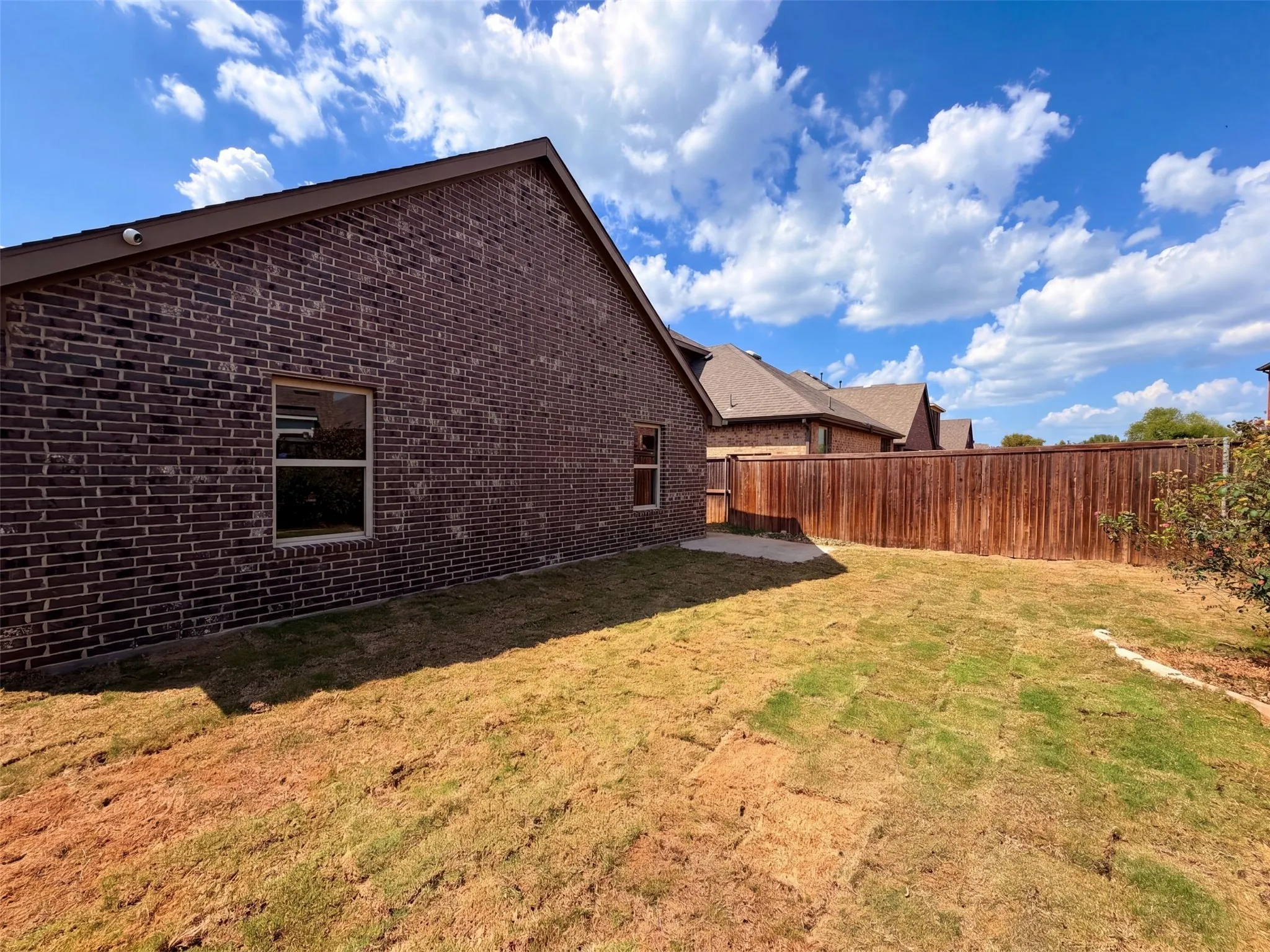 Single Family Residence For Sale in Kaufman County , 5558 Yarborough Drive, Forney, Texas 75126, 3 Bedroom, 2 Bathroom, 2 Garage spaces, 1,471 Sqft, built in 2020, mls#21381489, Real Estate Agent in Forney, Homes For Sale in Kaufman county, Homes For Sale in Forney, Realtor in Forney Texas, Real Estate Brokerage Independent Realty Texas, Luminita Cordes Realtor