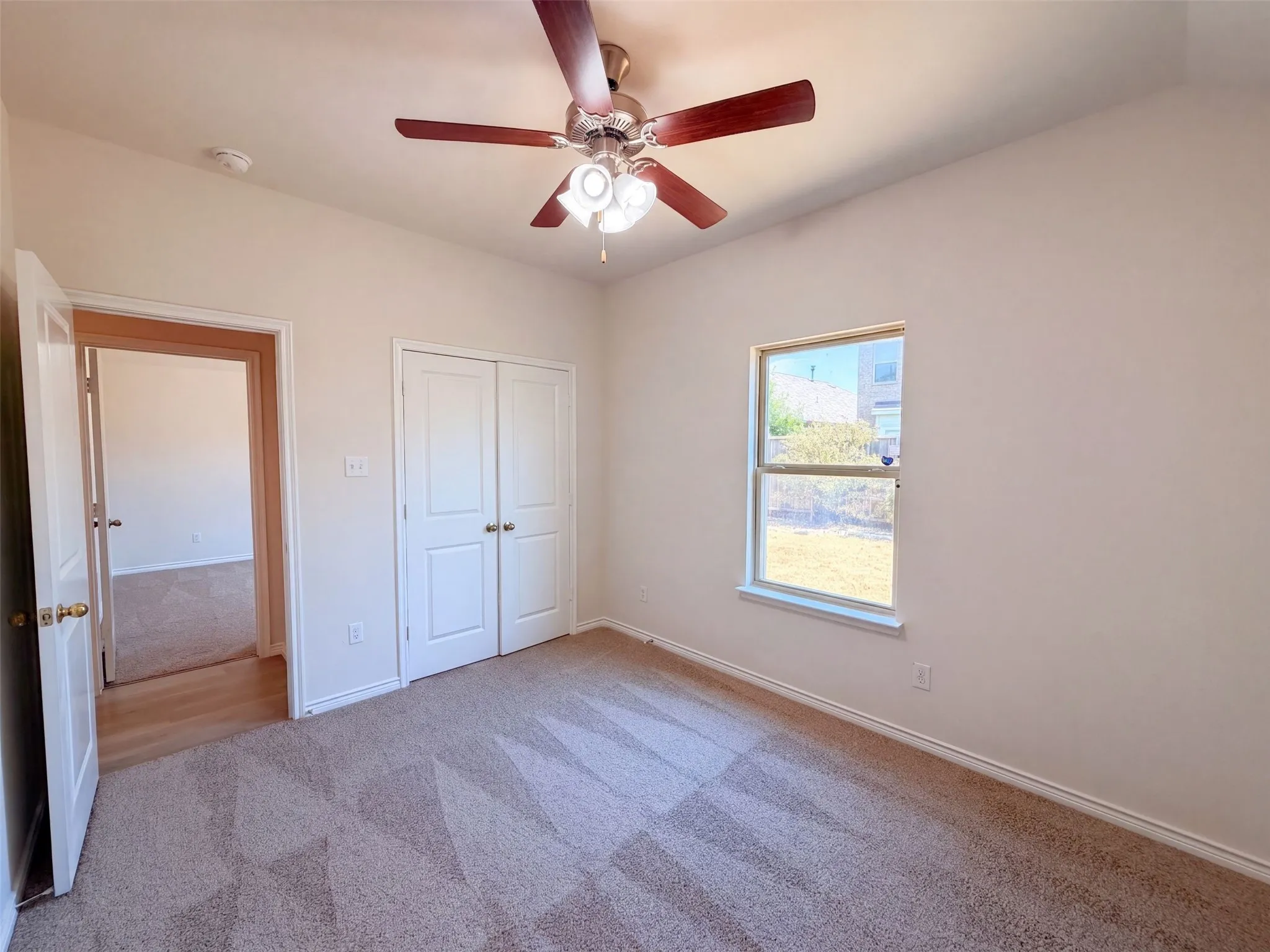 Single Family Residence For Sale in Kaufman County , 5558 Yarborough Drive, Forney, Texas 75126, 3 Bedroom, 2 Bathroom, 2 Garage spaces, 1,471 Sqft, built in 2020, mls#21381489, Real Estate Agent in Forney, Homes For Sale in Kaufman county, Homes For Sale in Forney, Realtor in Forney Texas, Real Estate Brokerage Independent Realty Texas, Luminita Cordes Realtor