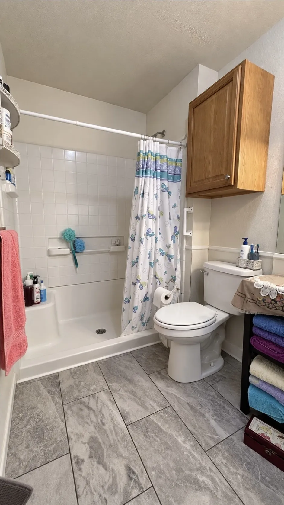 Single Family Residence For Sale in Smith County , 1723 Montrose Drive, Tyler, Texas 75701, 3 Bedroom, 2 Bathroom, Garage spaces, 1,608 Sqft, built in 1963, mls#21381471, Real Estate Agent in Tyler, Homes For Sale in Smith county, Homes For Sale in Tyler, Realtor in Tyler Texas, Real Estate Brokerage Independent Realty Texas, Luminita Cordes Realtor